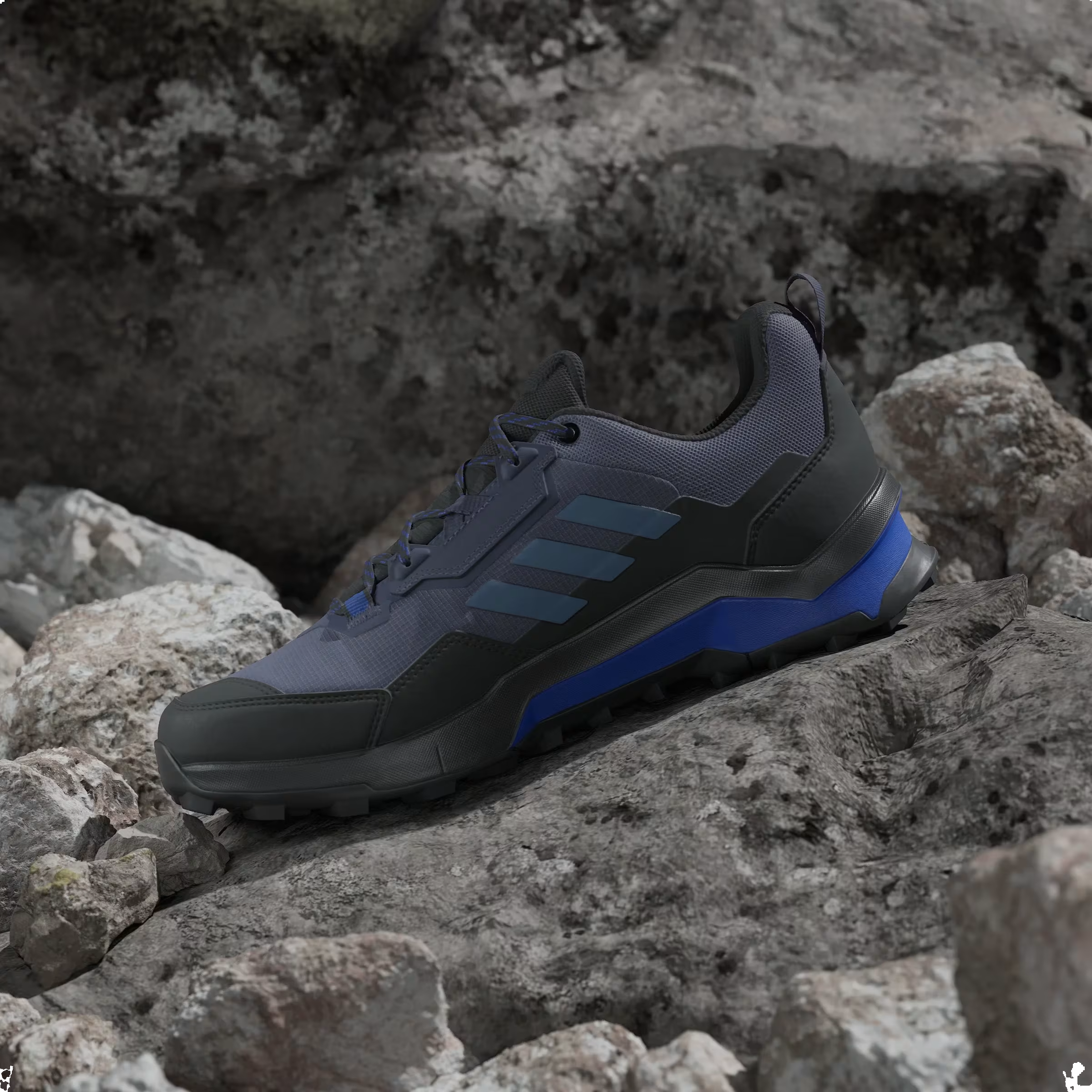 adidas Terrex AX4 Gore-Tex Shadow Navy Wonder Steel Semi Lucid Blue