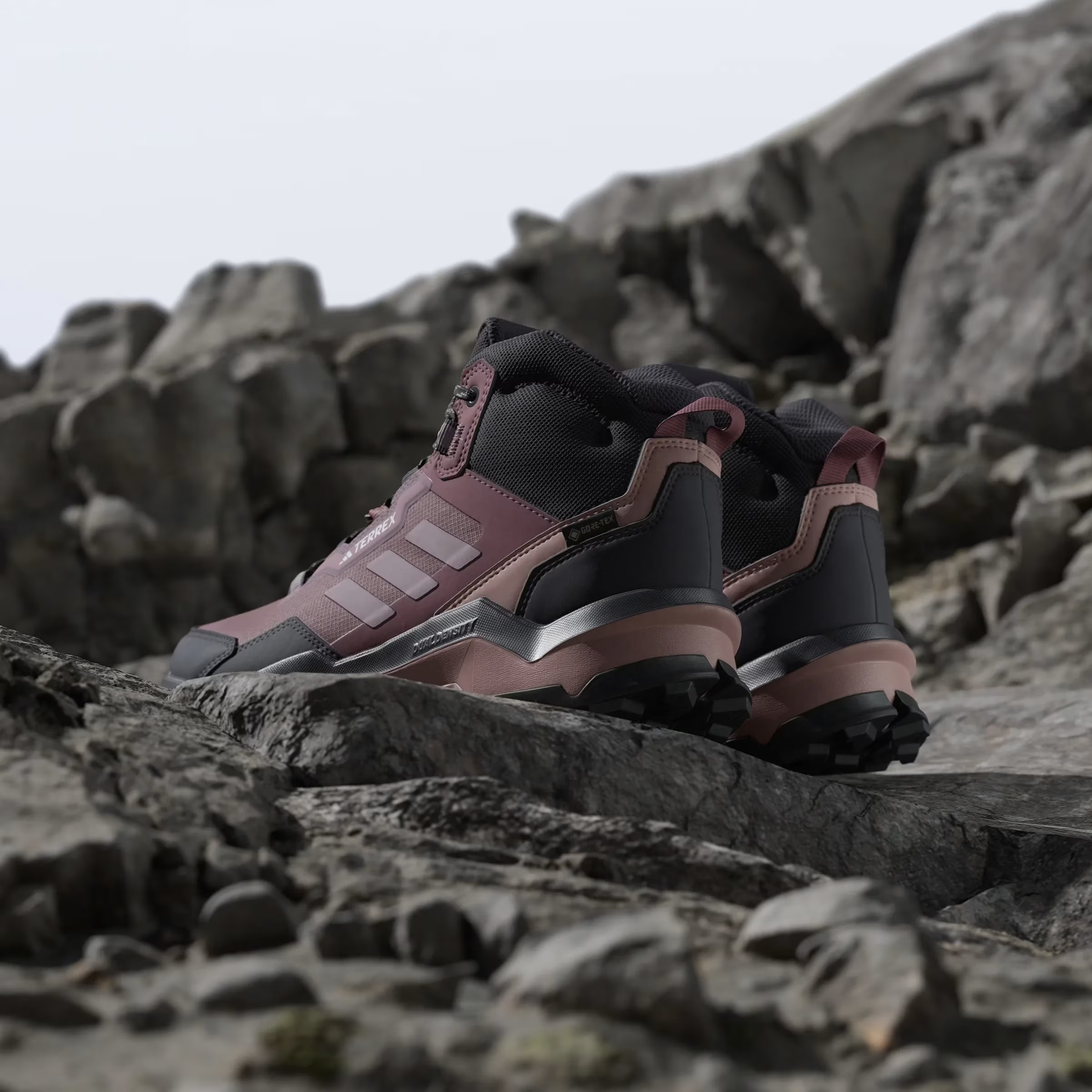 adidas Terrex AX4 Mid Gore-Tex Burgundy Preloved Fig Aurora Black (Women's)
