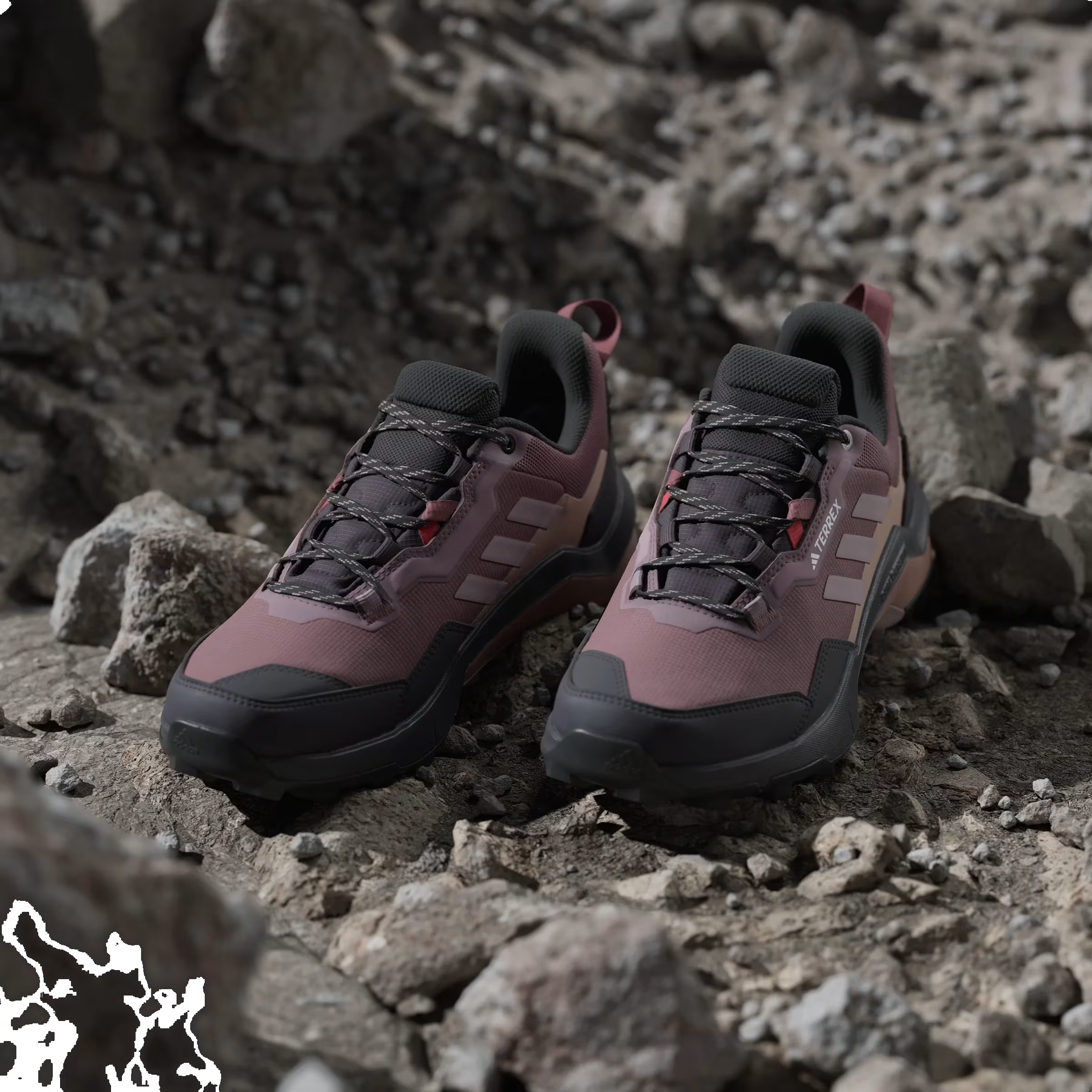 adidas Terrex AX4 Gore-Tex Burgundy Preloved Fig Warm Clay (Women's)