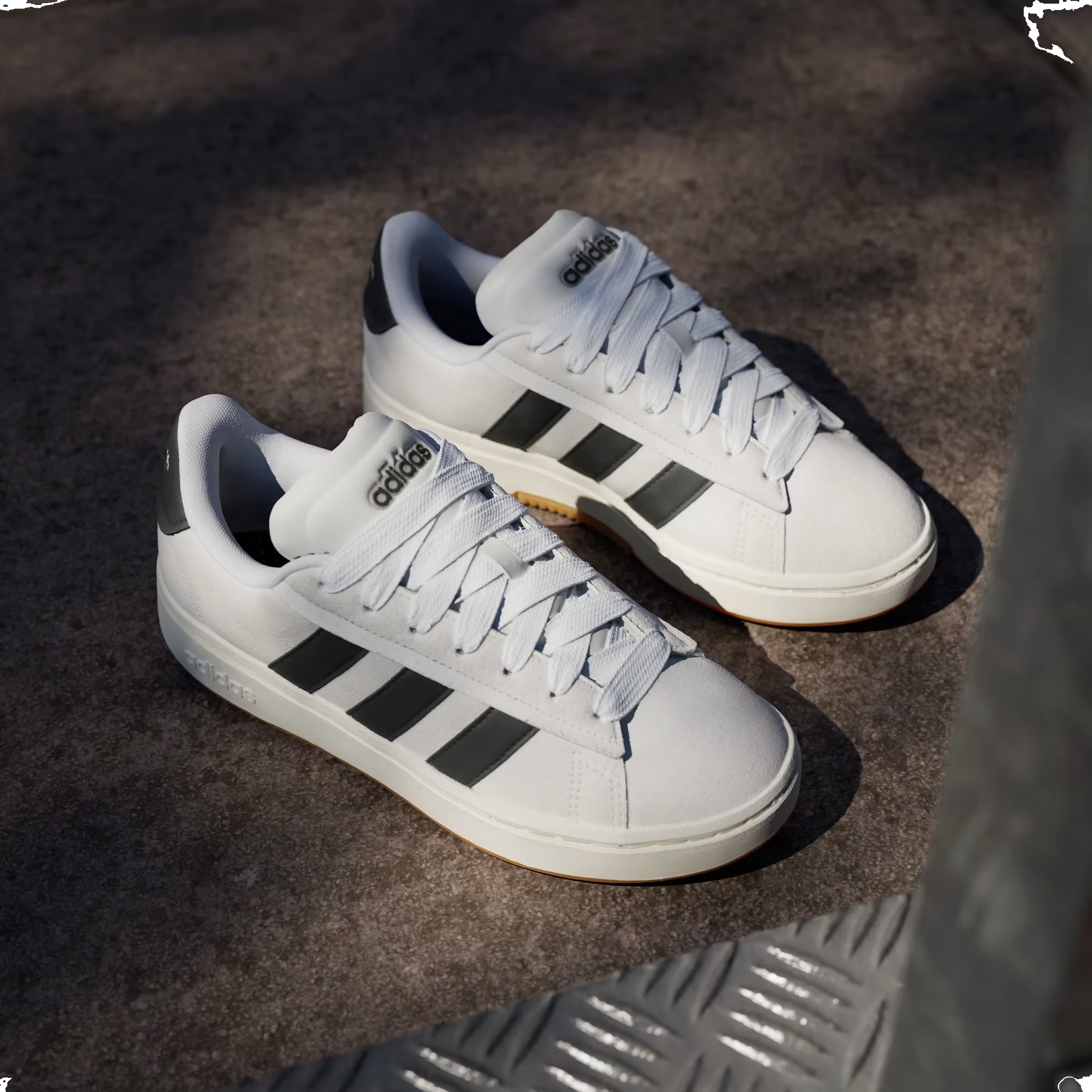 adidas Grand Court Alpha
