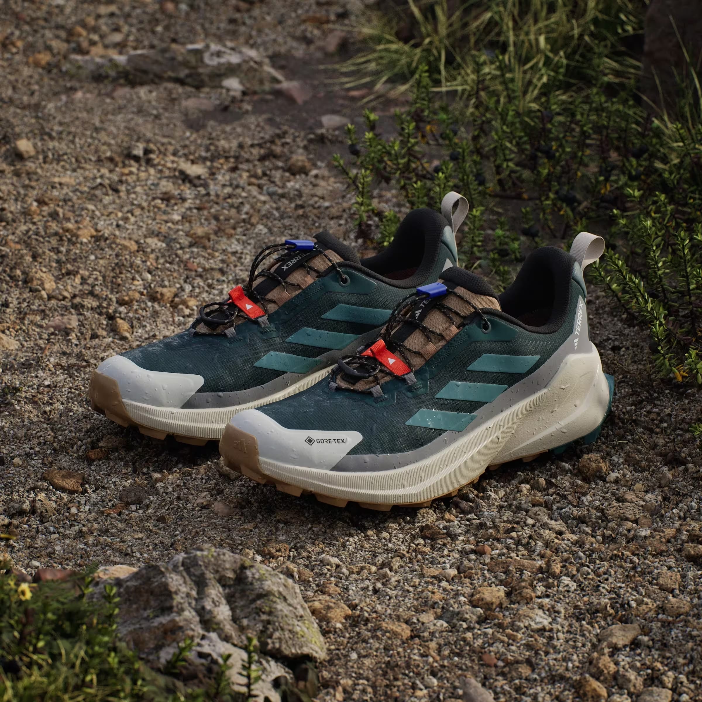 adidas Terrex Trailmaker 2 Gore-Tex Speed Aurora Ivy Preloved Teal Grey Three