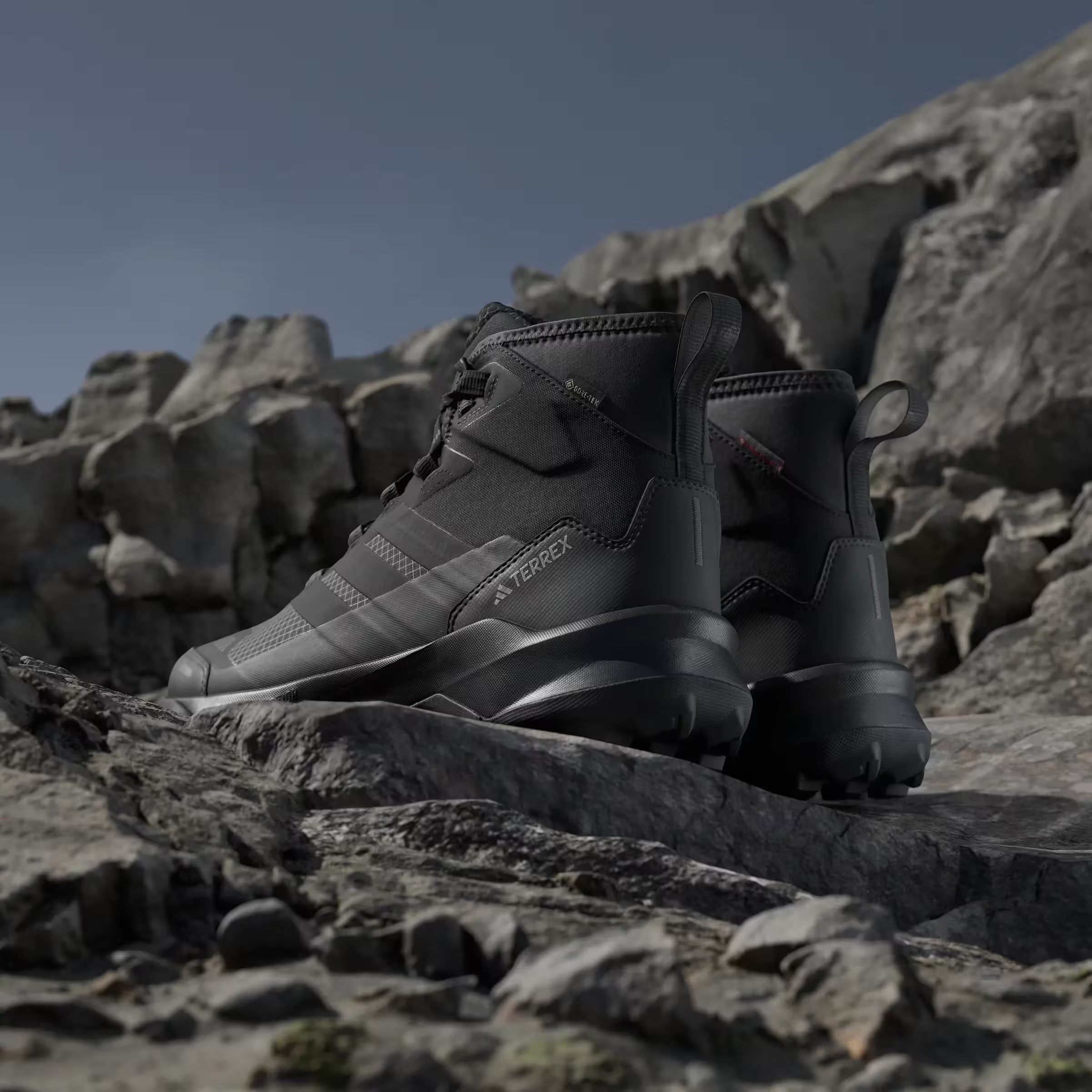 adidas Terrex Skychaser AX5 Mid Gore-Tex Climawarm+ Core Black Carbon