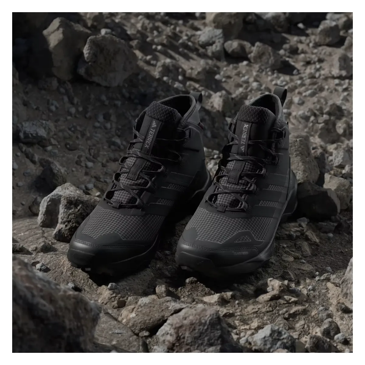 adidas Terrex Skychaser AX5 Mid Gore-Tex Climawarm+ Core Black Carbon