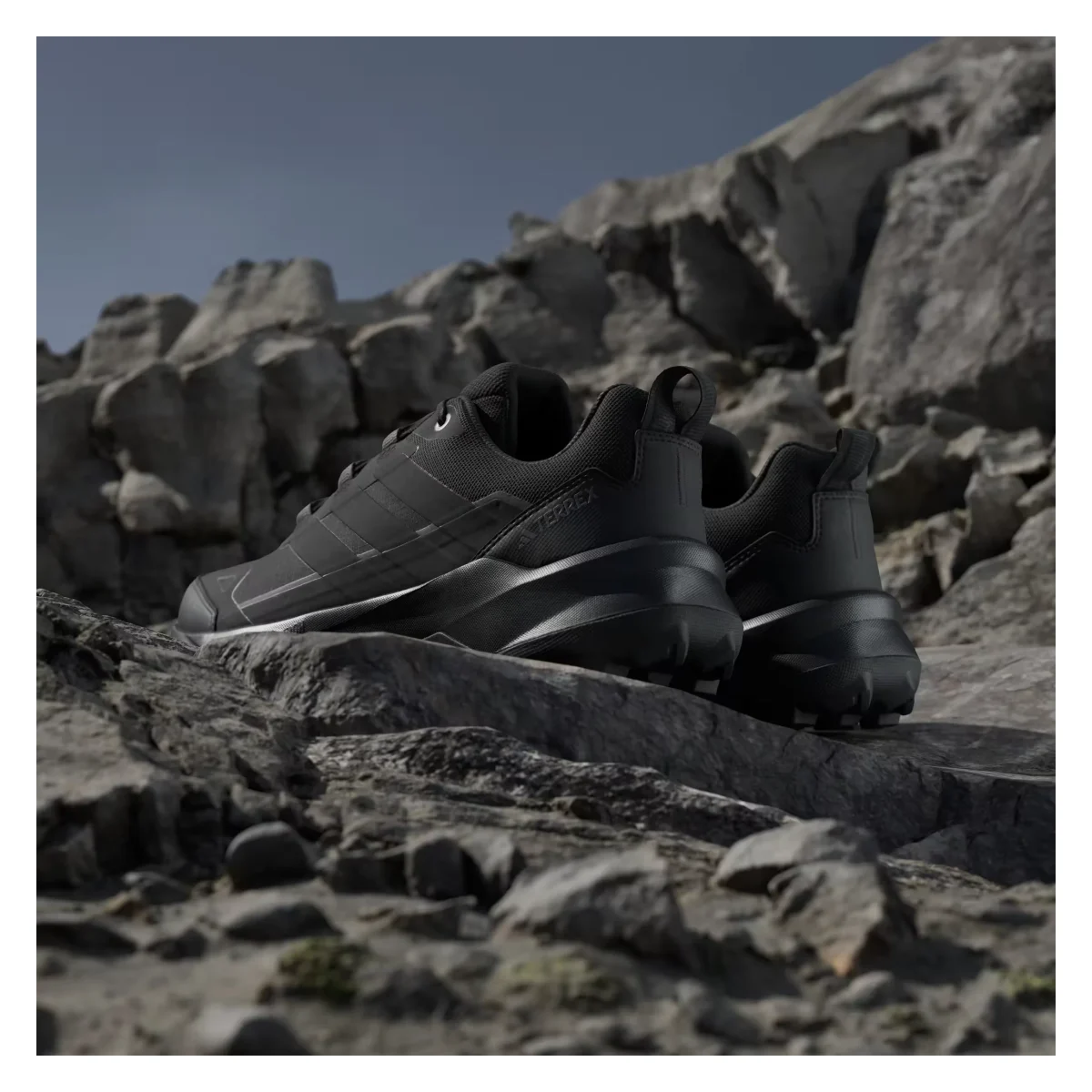 adidas Terrex Skychaser AX5 Gore-Tex Core Black Carbon