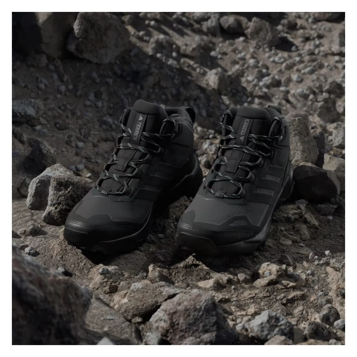 adidas Terrex Skychaser AX5 Mid Gore-Tex Carbon Core Black Semi Flash Aqua (Women's)