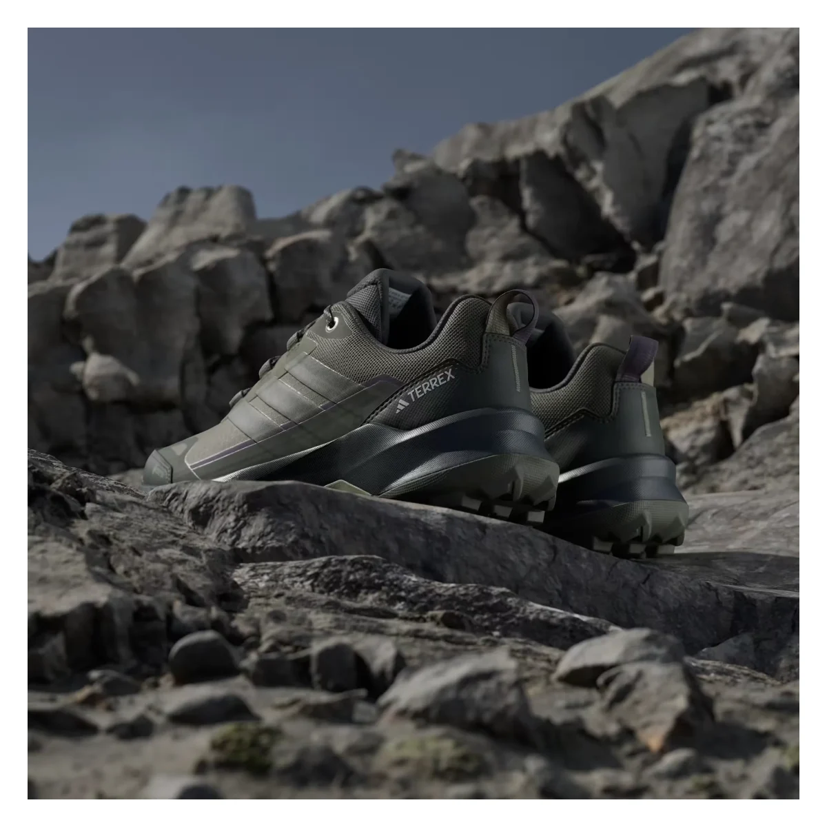 adidas Terrex Skychaser AX5 Gore-Tex Olive Strata Night Cargo Tent Green (Women's)