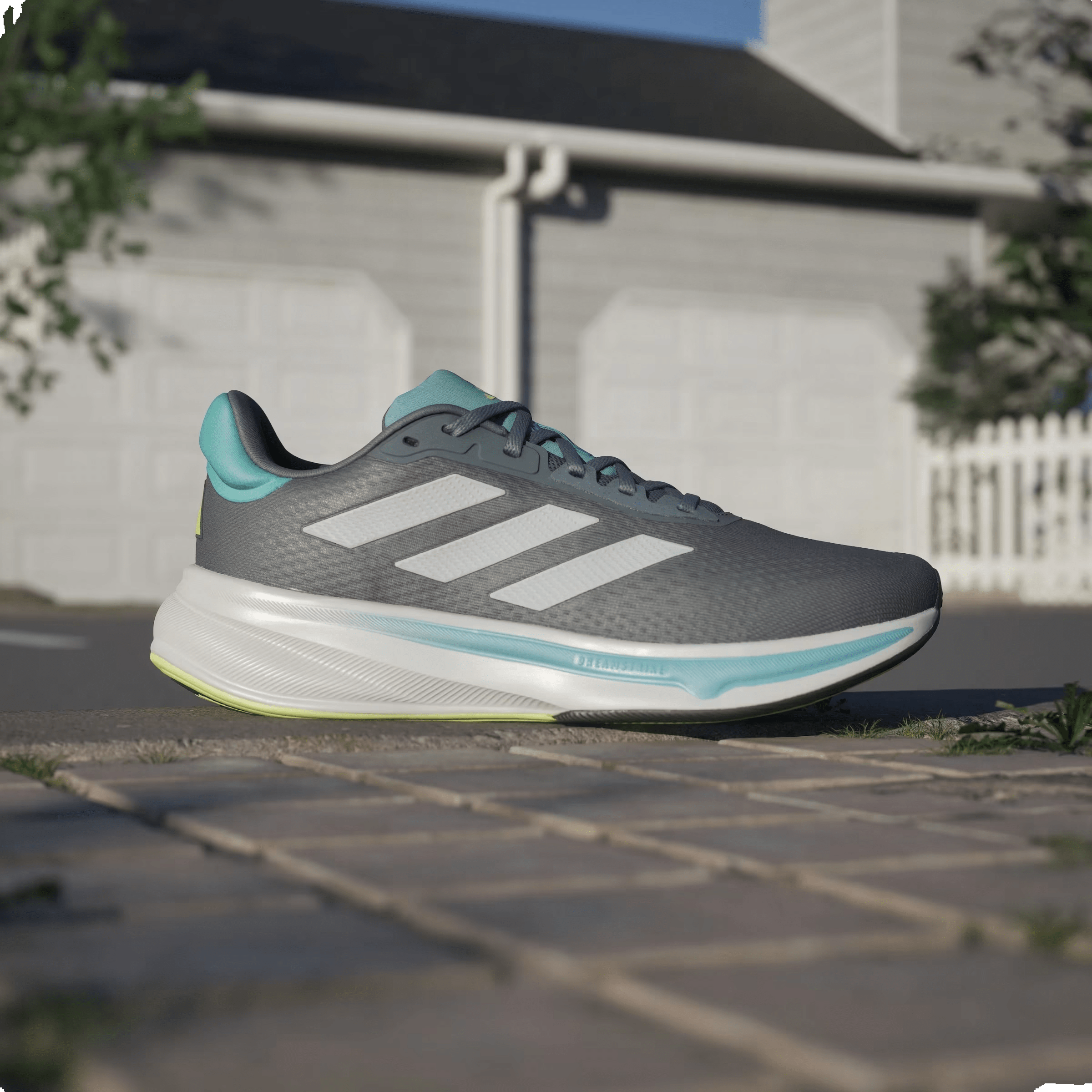 adidas Response Super