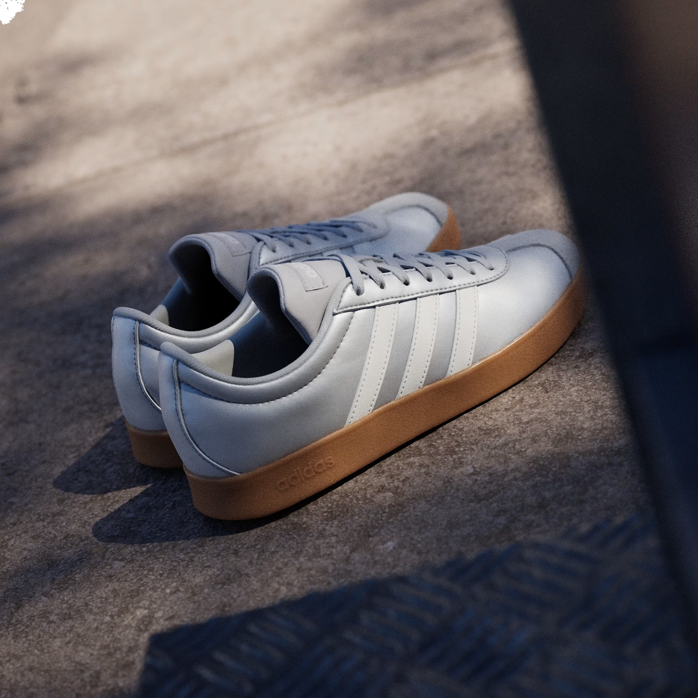 adidas VL Court Base