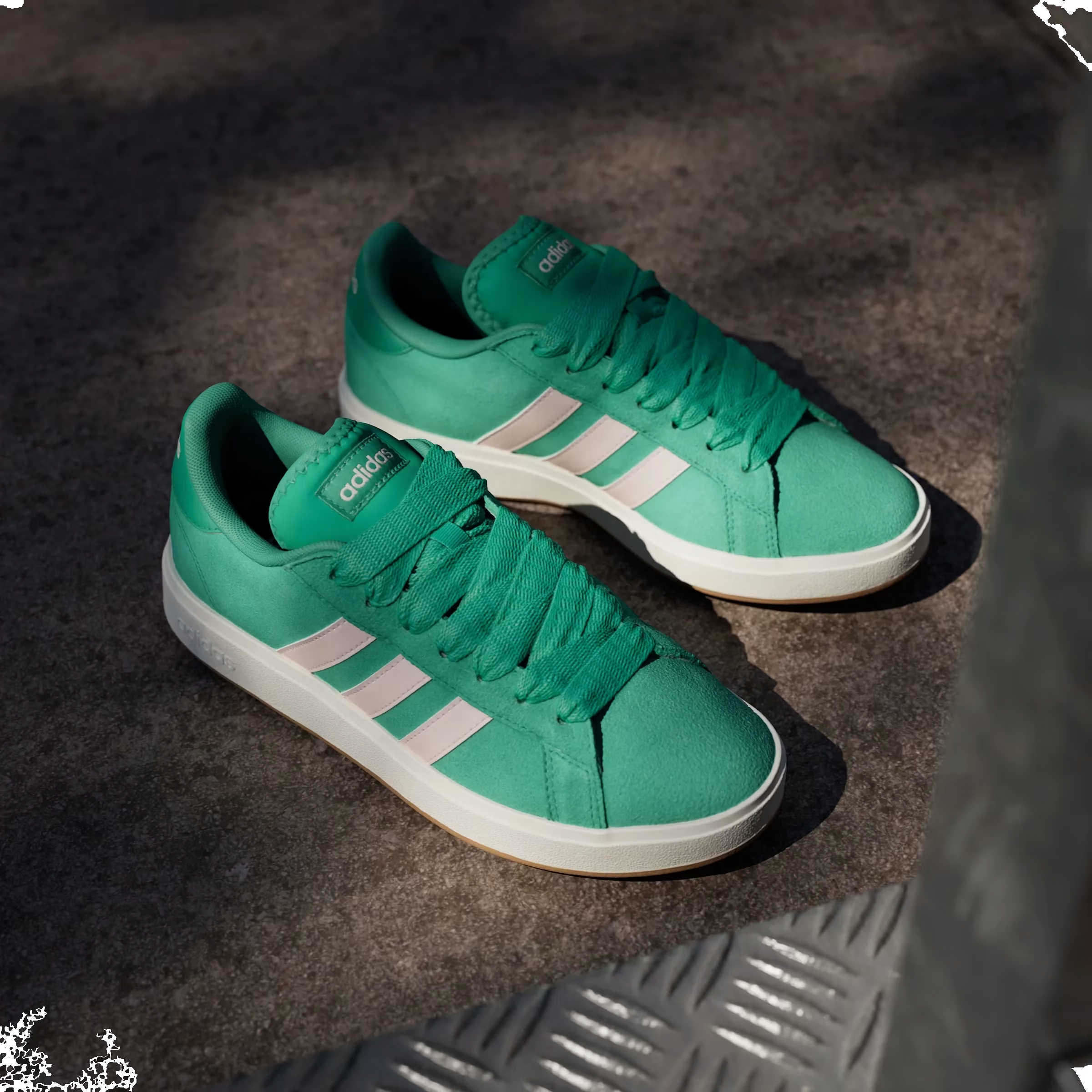 adidas Grand Court Base 00s Court Green Putty Mauve Off White (Women's)