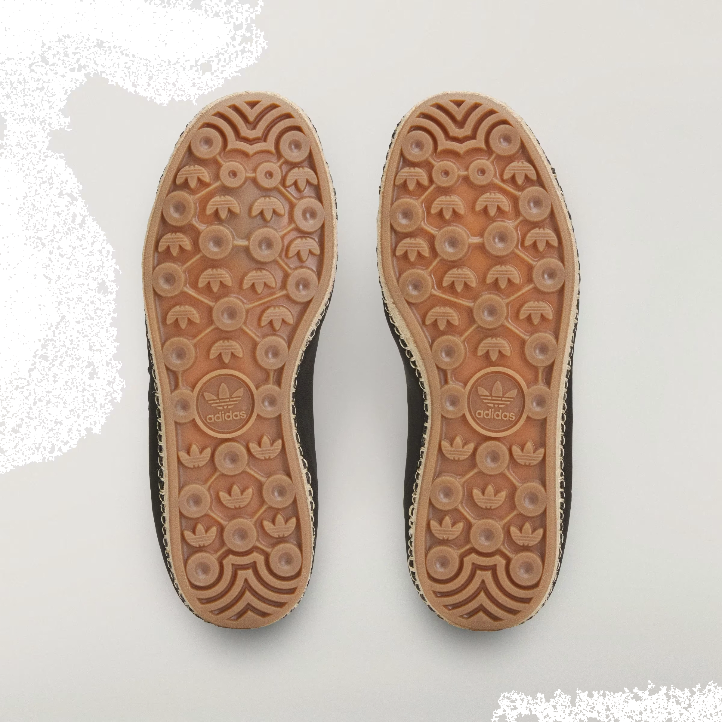 CLOT x Adidas Qi Flow "Black"