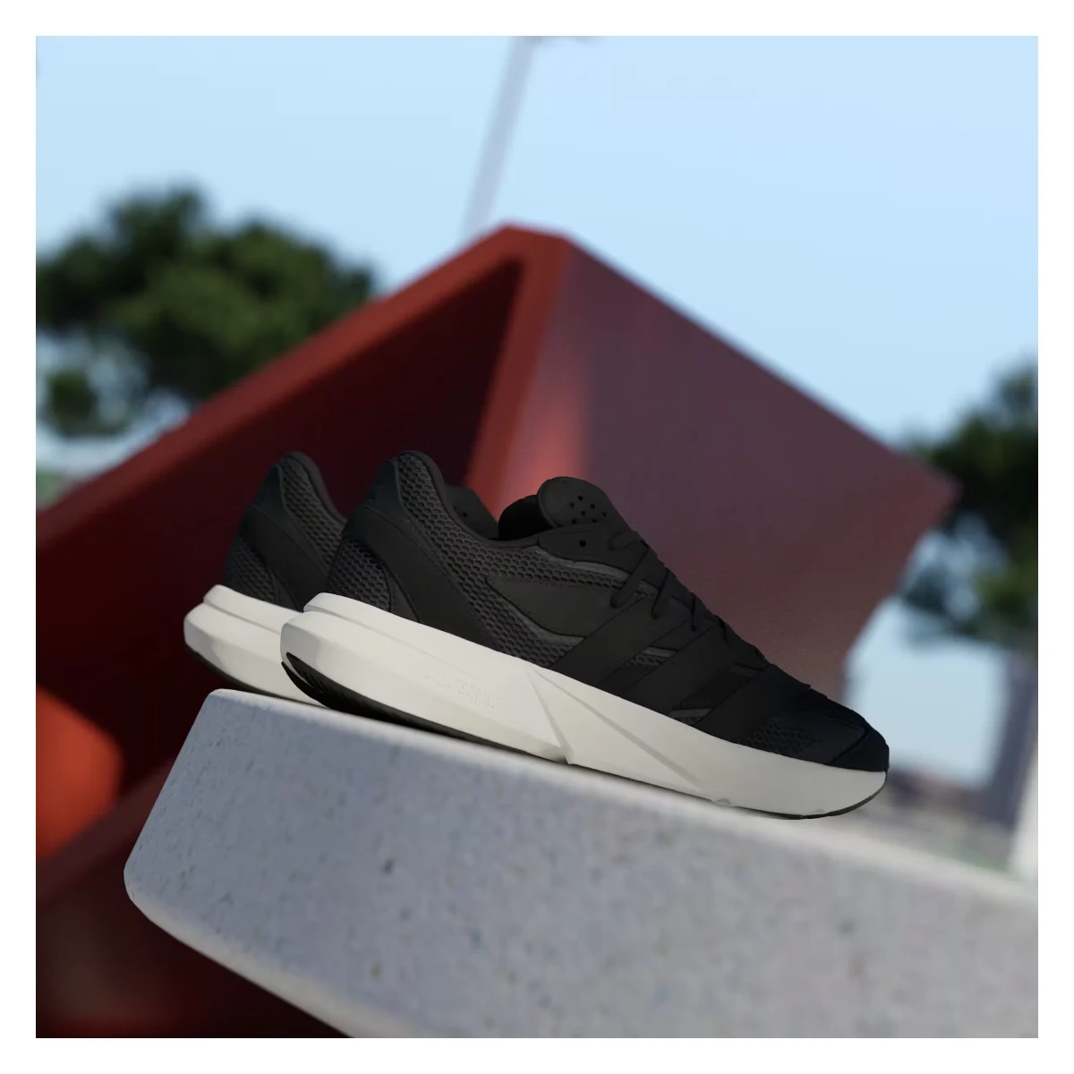 adidas Lightblaze Core Black Off White