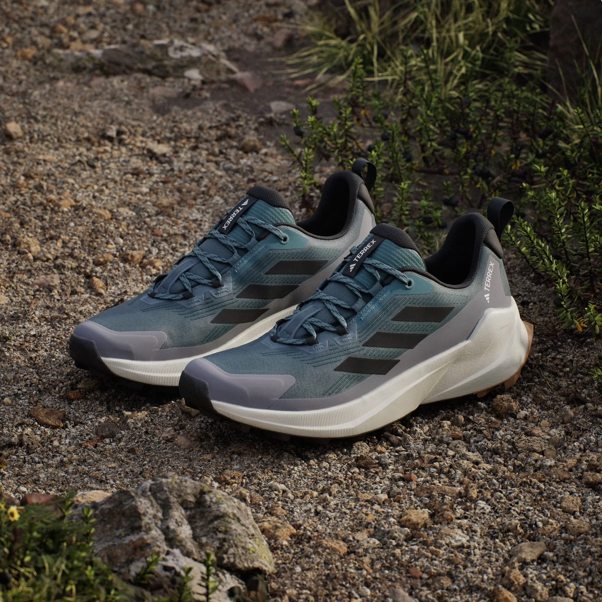 adidas Terrex Trailmaker 2.0 Preloved Teal Core Black Grey Three