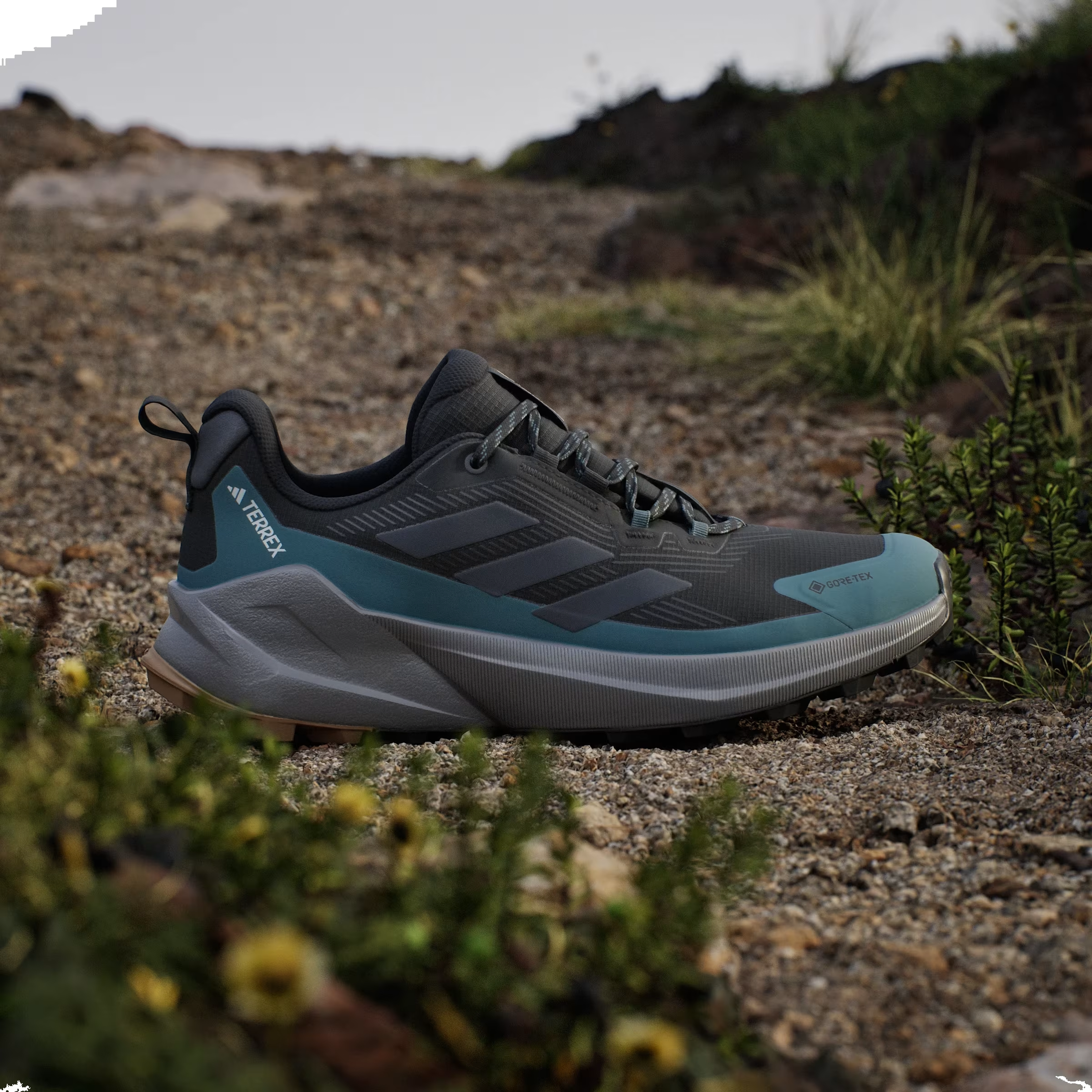 adidas Terrex Trailmaker 2 Gore-Tex Core Black Grey Six Preloved Teal