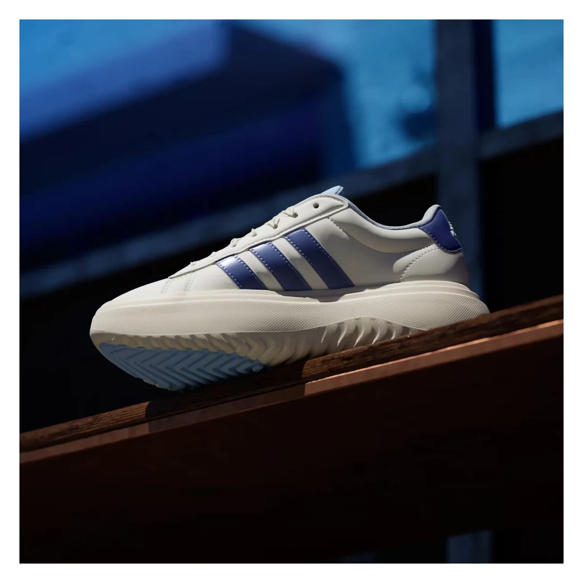 adidas Grand Court Platform Off White Blue Spark Metallic Wonder White (Women's)