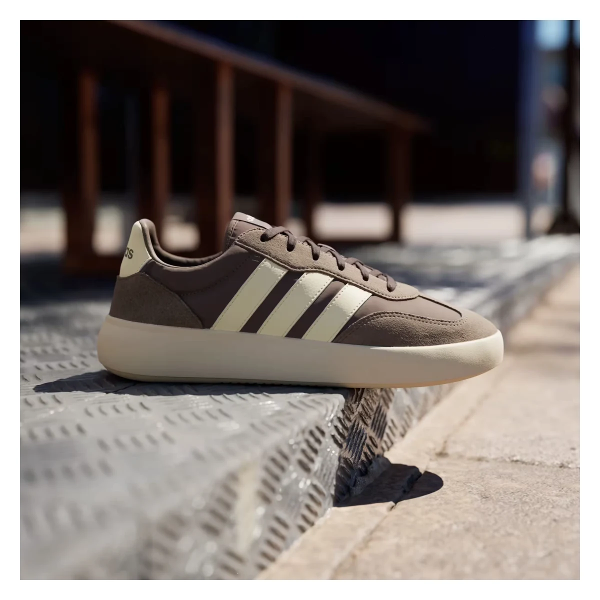 adidas Barreda Decode Earth Strata Warm Vanilla Shadow Brown