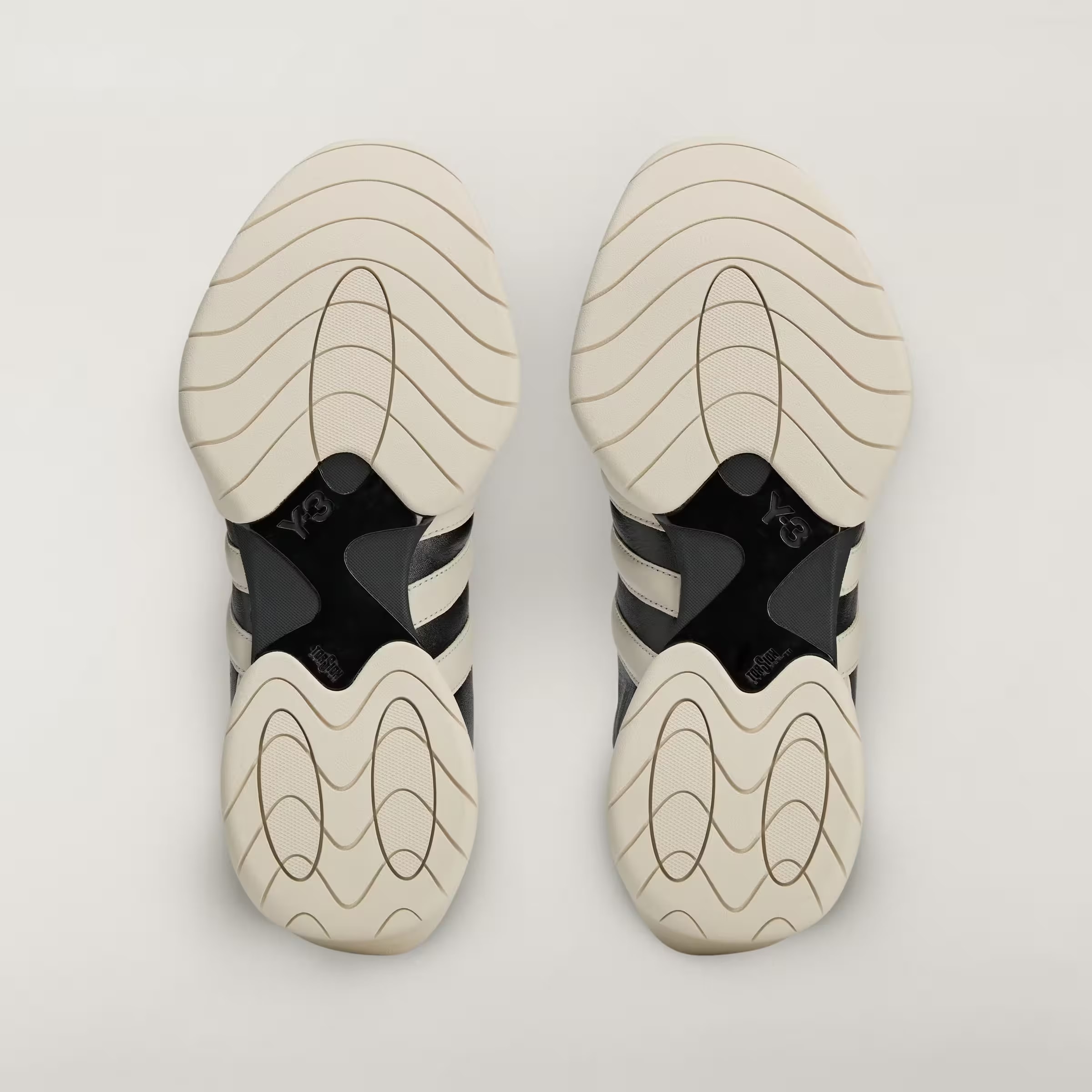 adidas Y-3 Regu 2002 Black Alumina