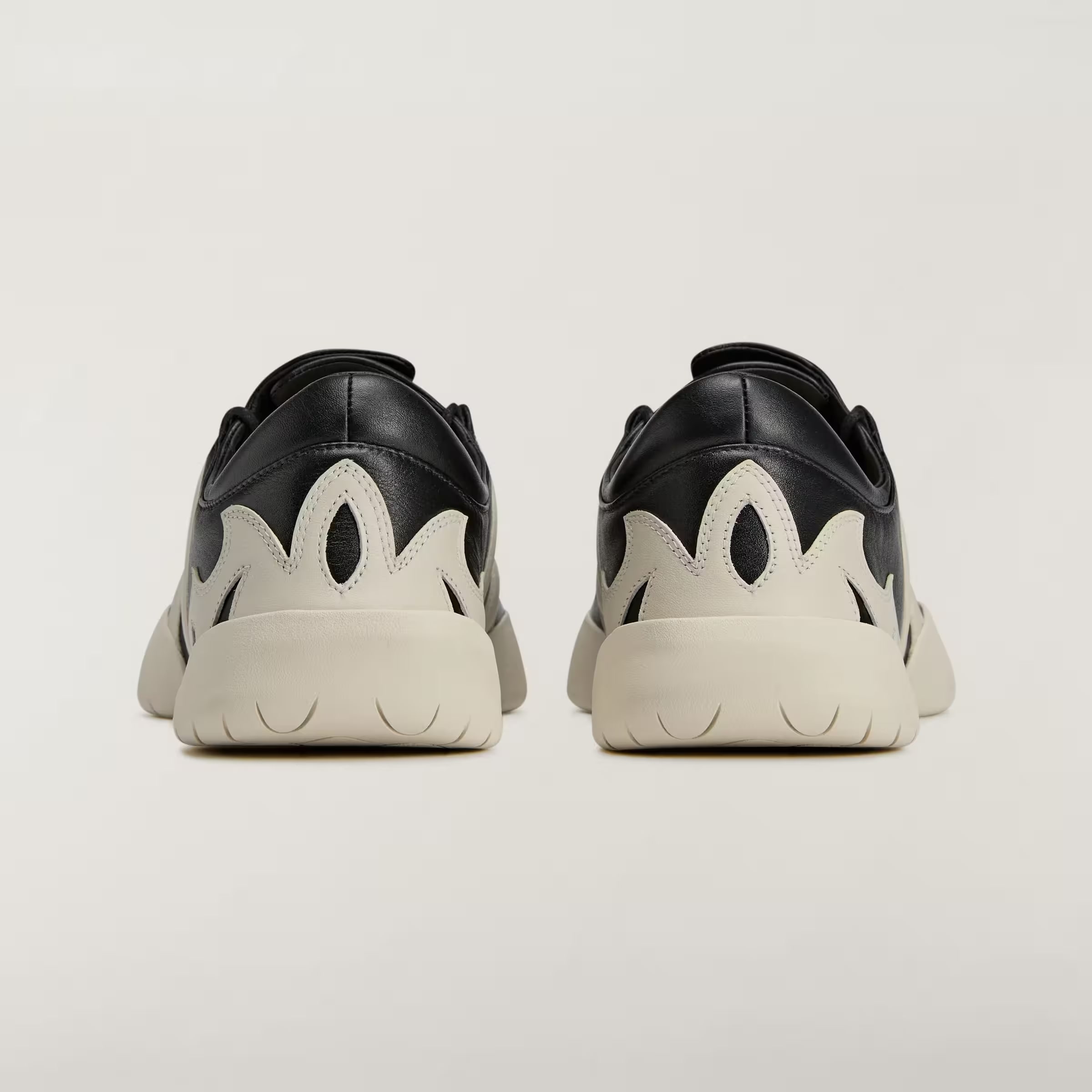 adidas Y-3 Regu 2002 Black Alumina