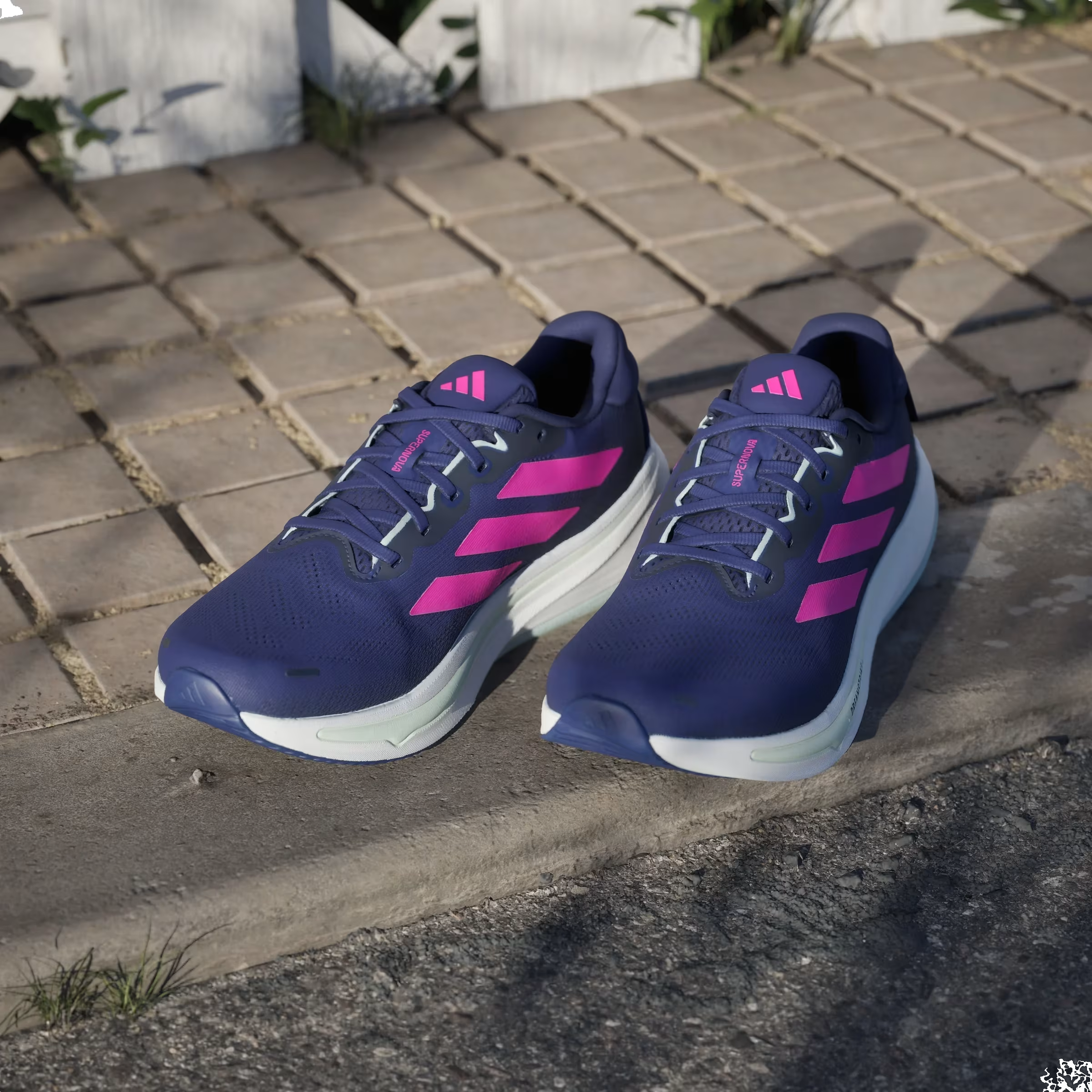 adidas Supernova Rise 2 Dark Blue Shock Pink