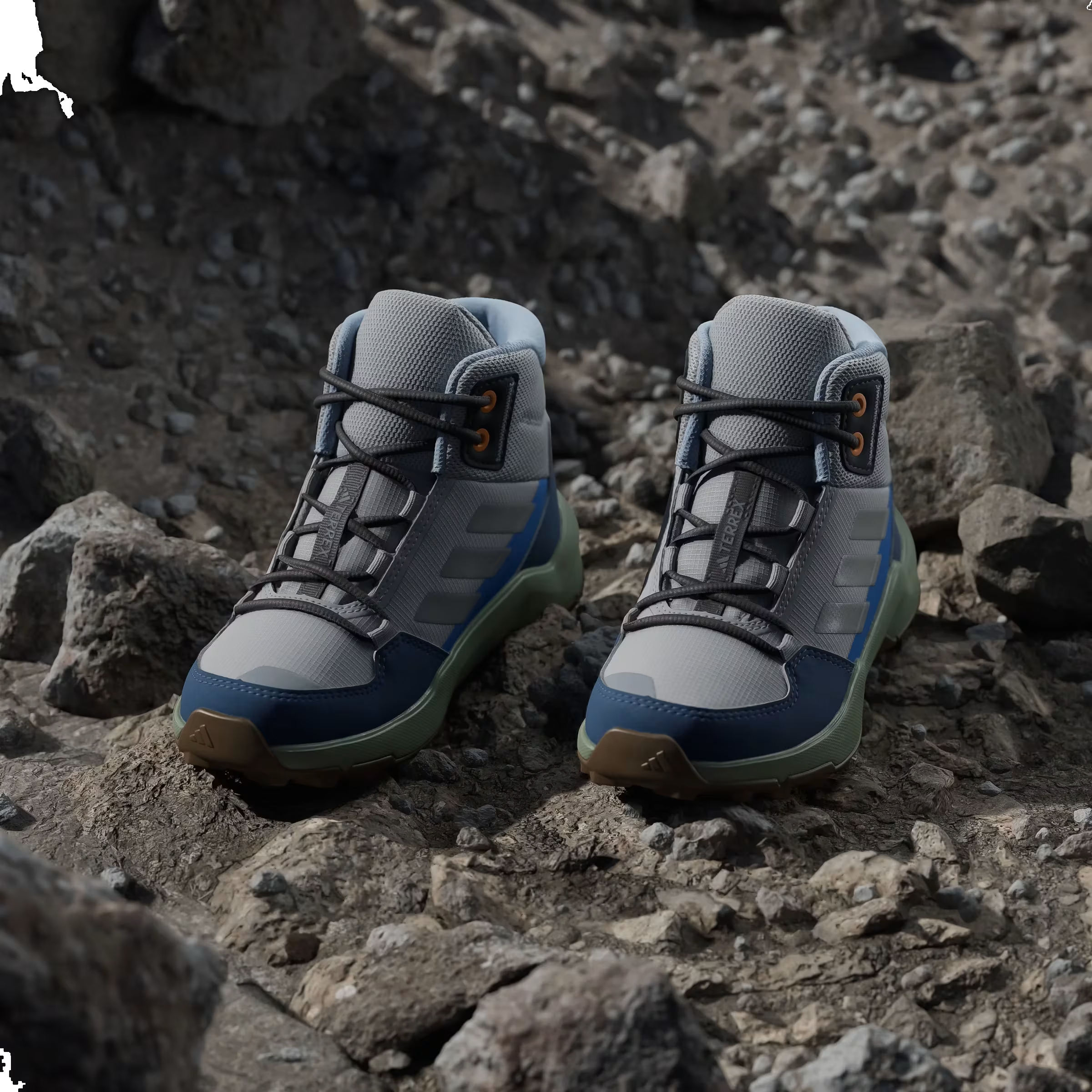 adidas Terrex AX4R Mid Grey Reflective Silver Glow Blue (GS)