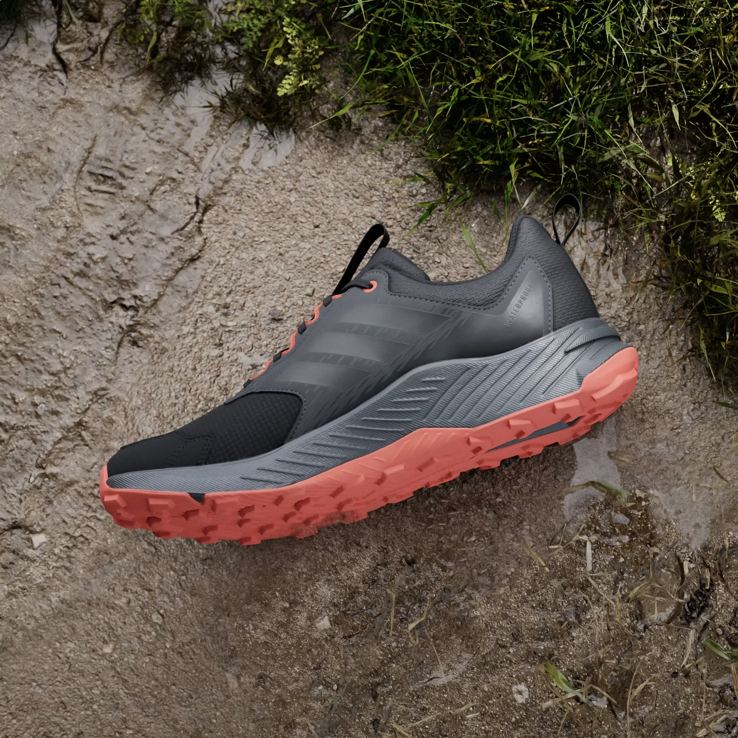 adidas Terrex Tracefinder 2 CLIMAPROOF