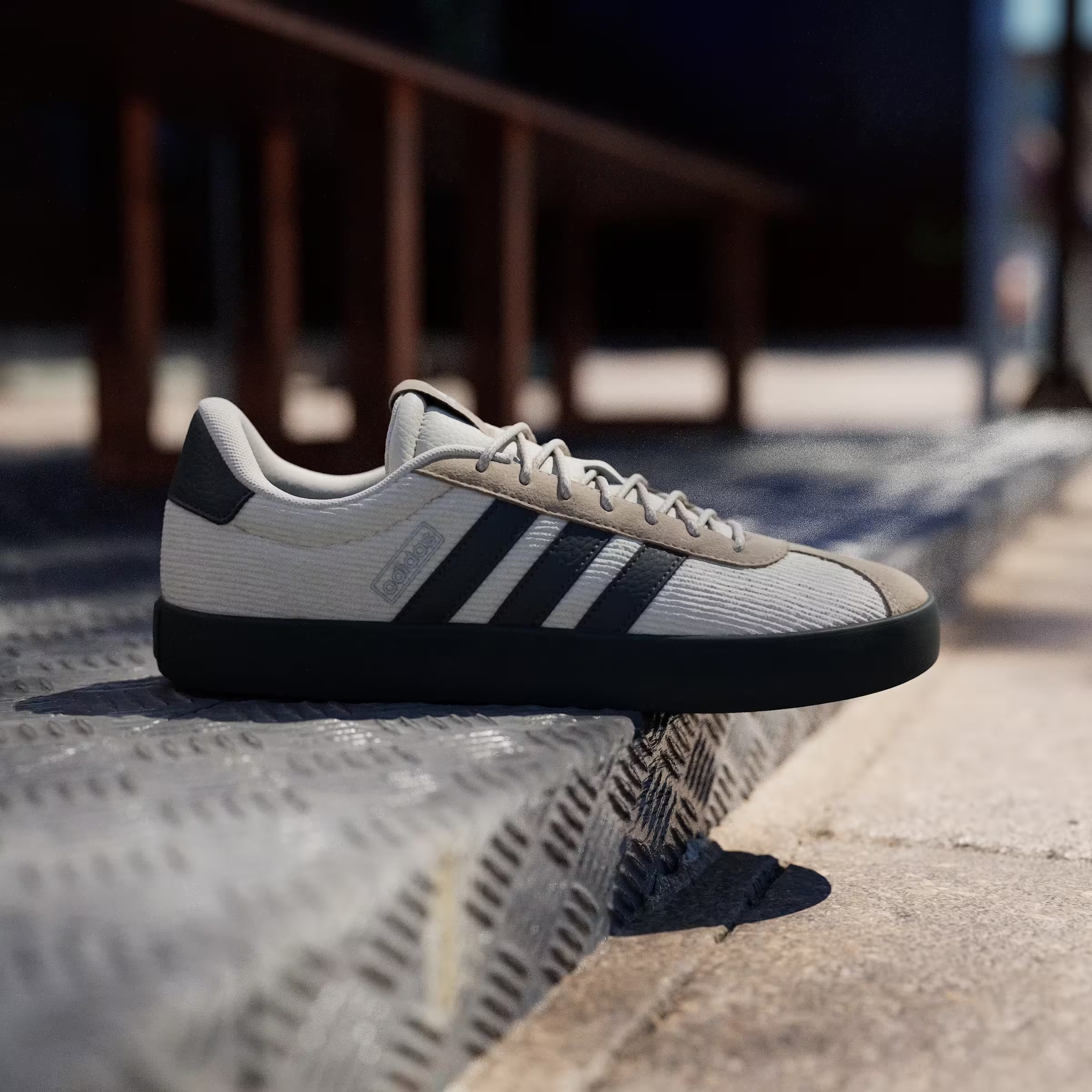 adidas VL Court 3.0