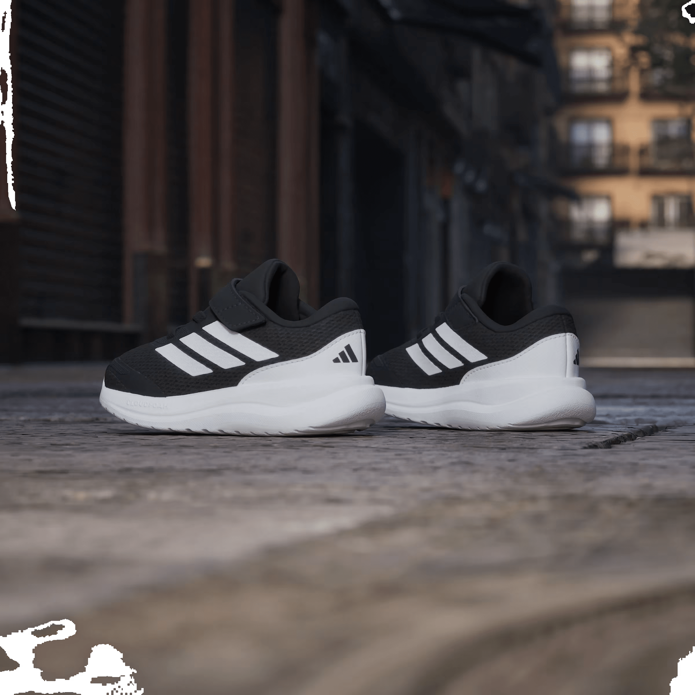 adidas RUNFALCON 6 PEUTERS