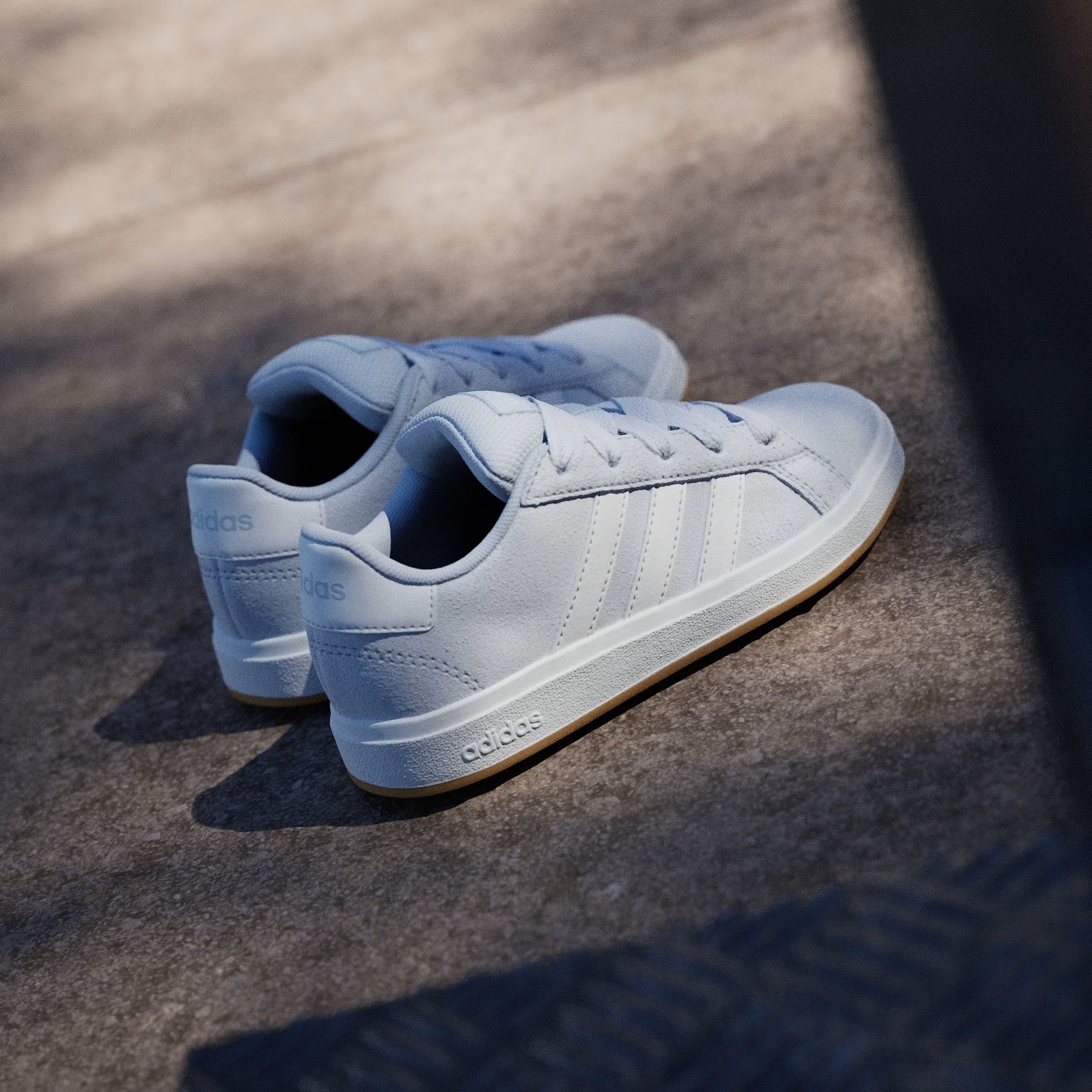 adidas Grand Court 00s