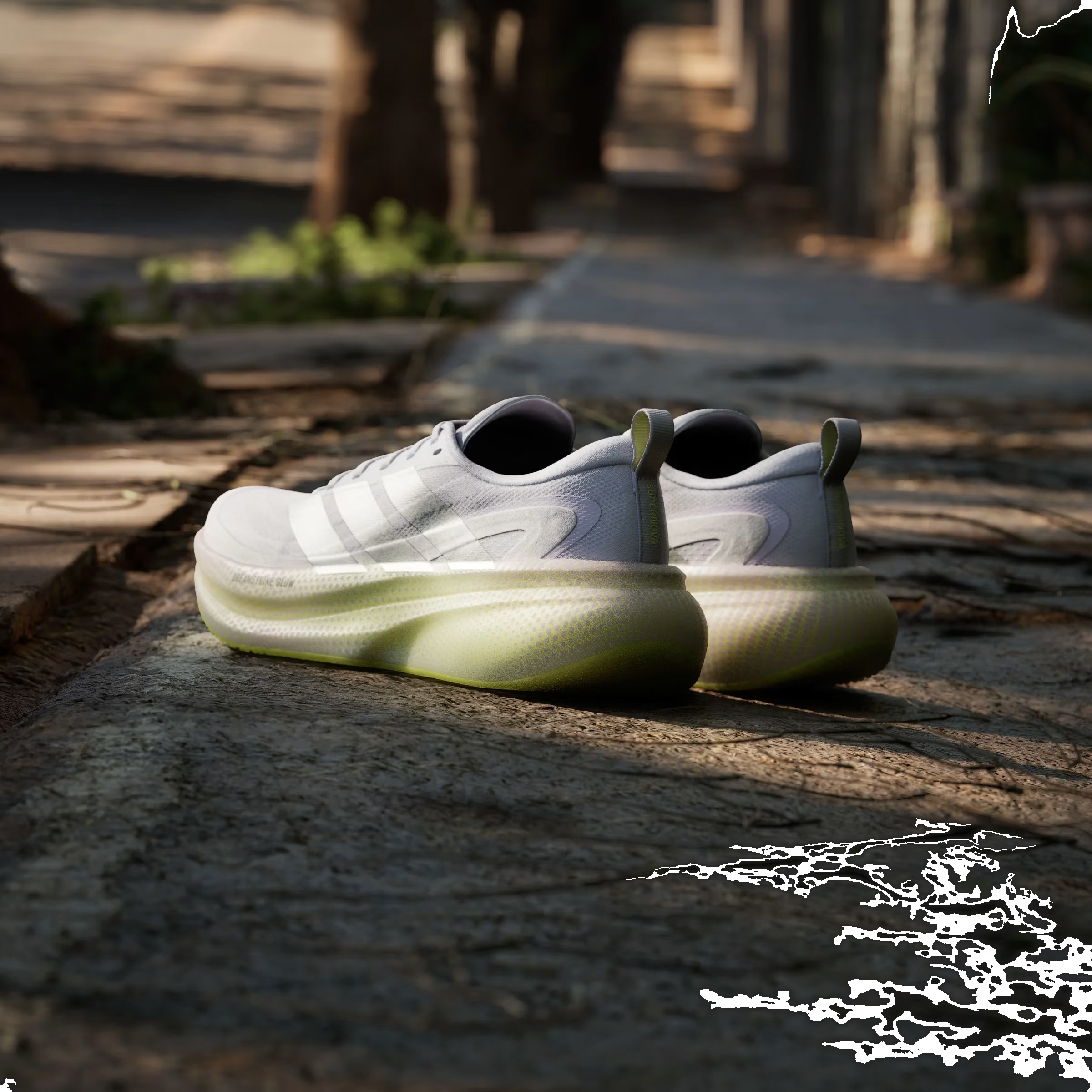 adidas SUPERNOVA GLIDE