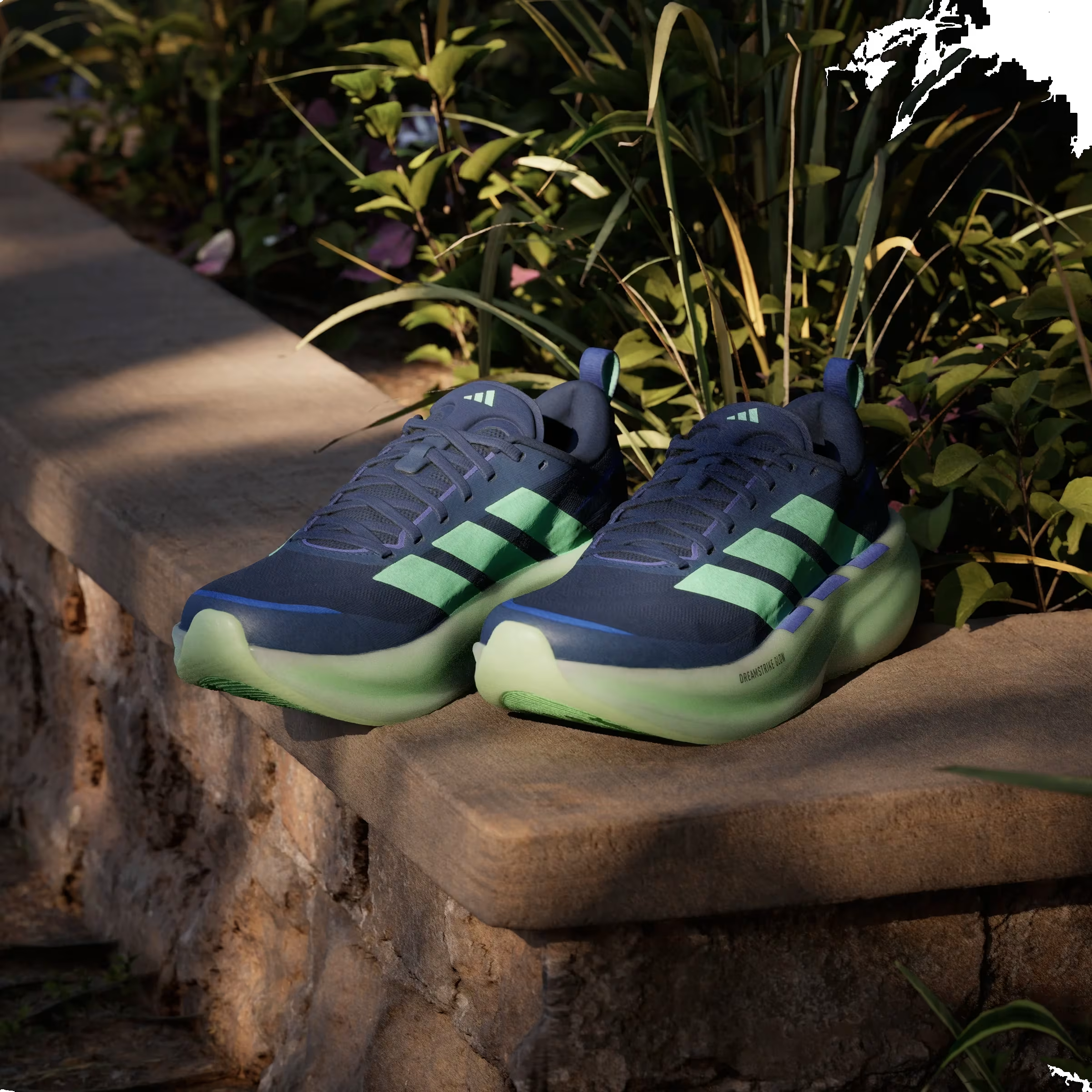 adidas SUPERNOVA GLIDE