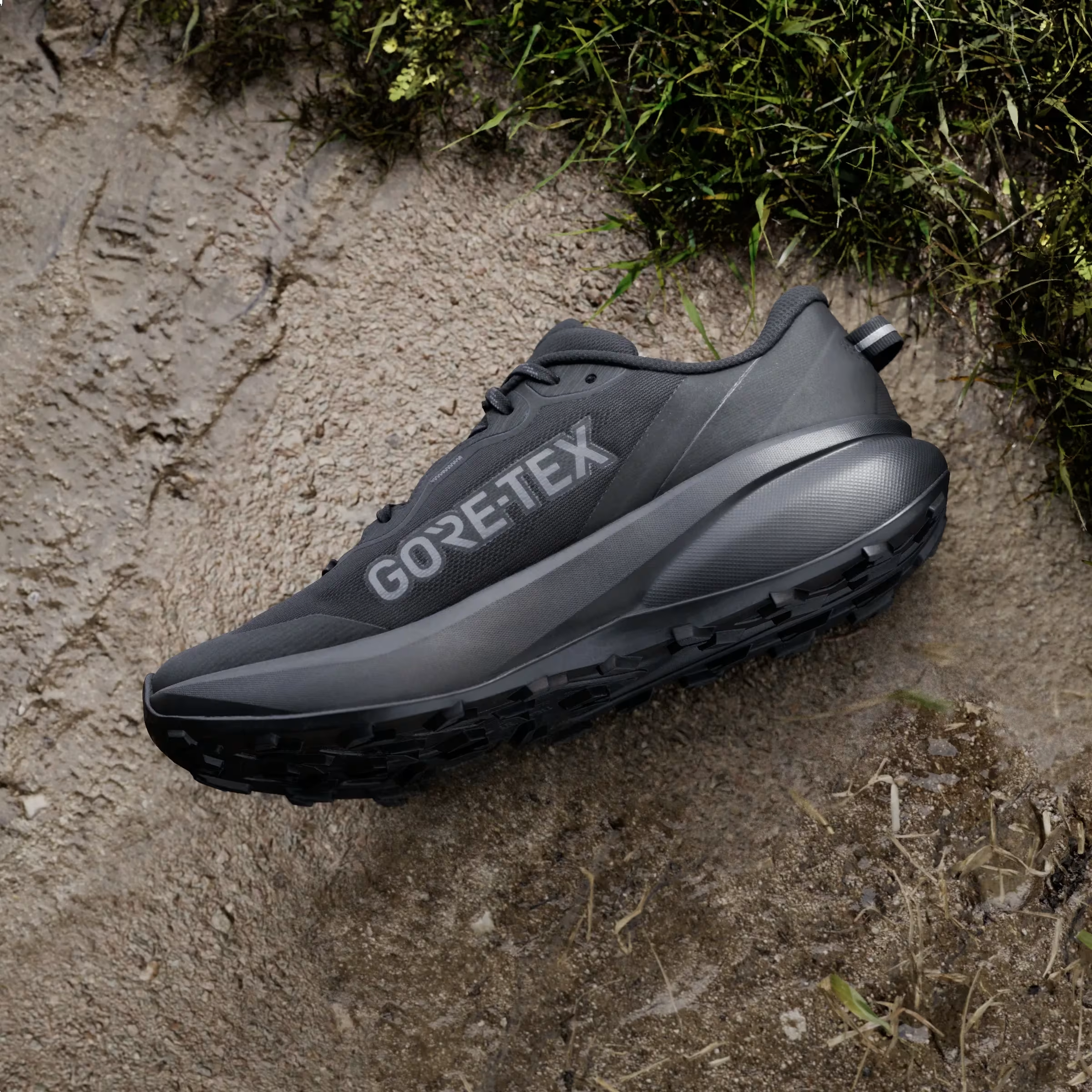 adidas Terrex Tracefinder Plus GORE-TEX