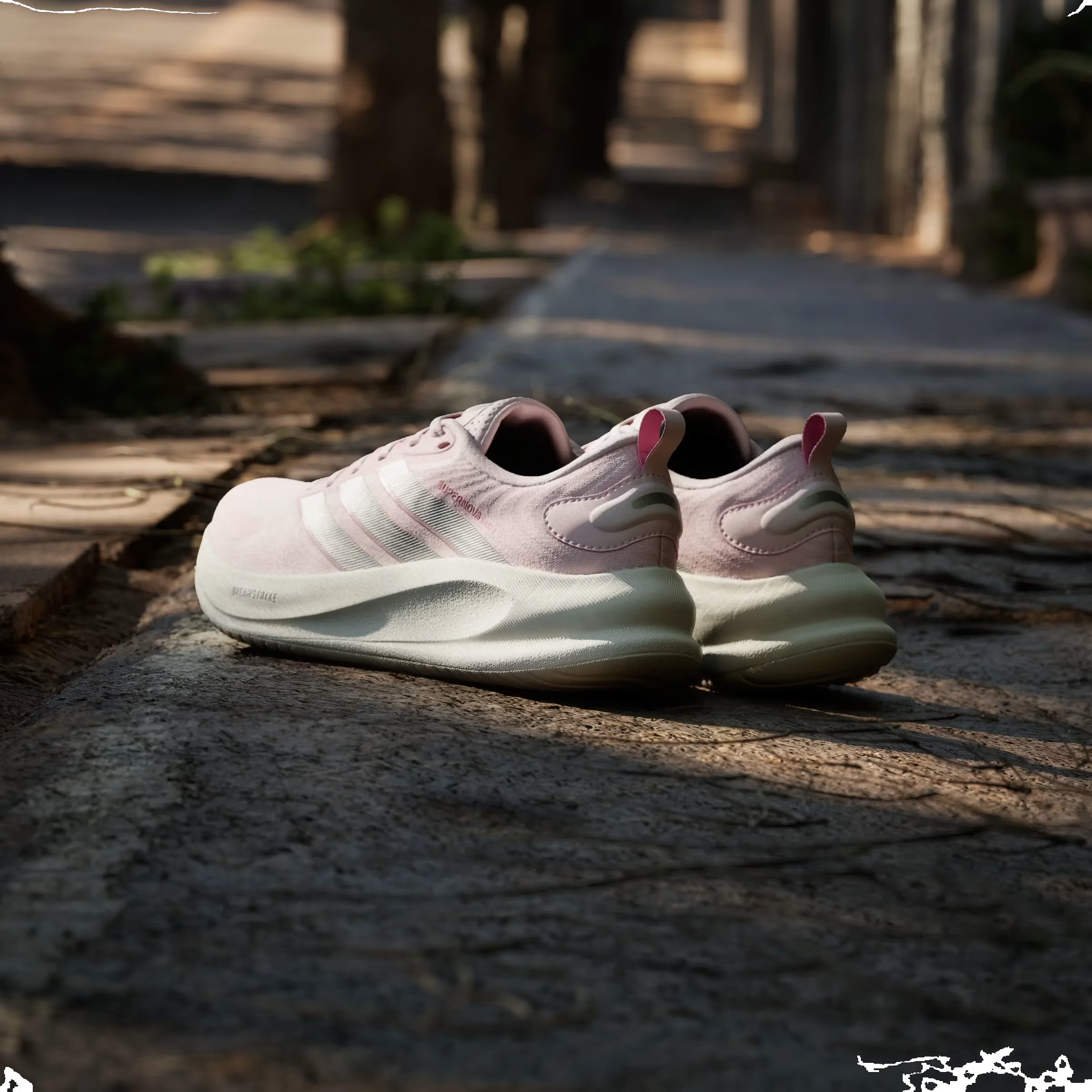 adidas SUPERNOVA EASE 2