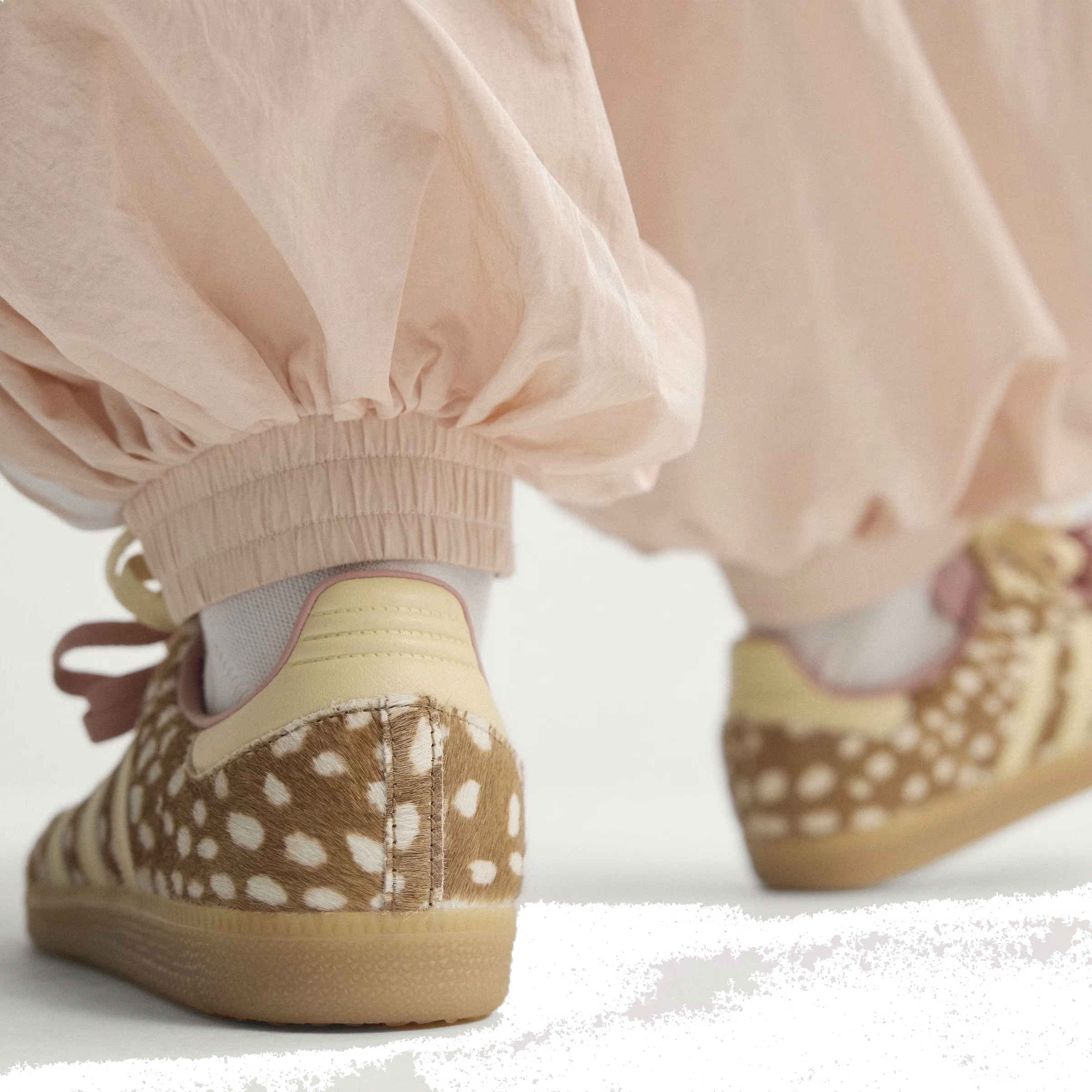 adidas Samba OG "Brown Desert Warm Vanilla"