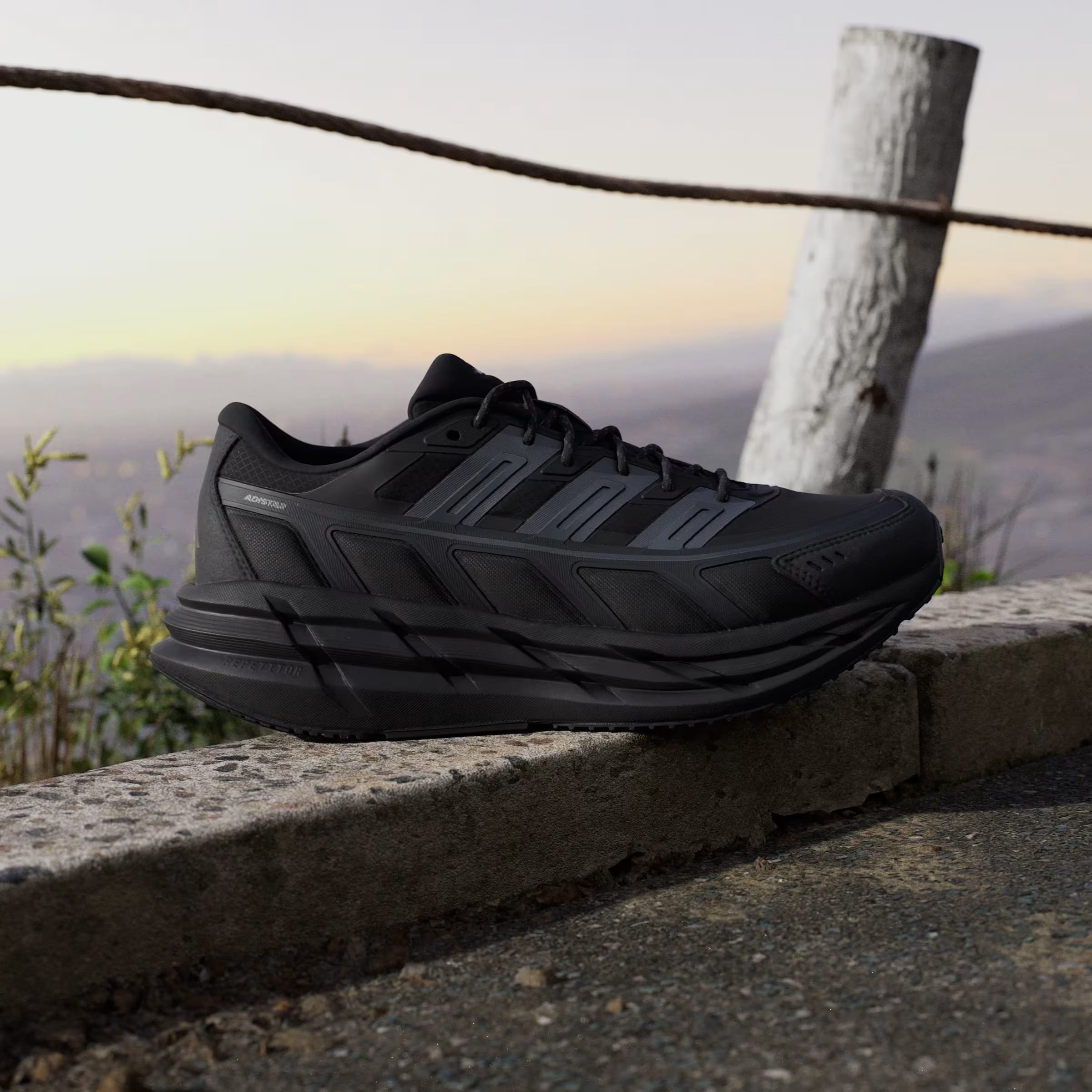 adidas ADISTAR SPW