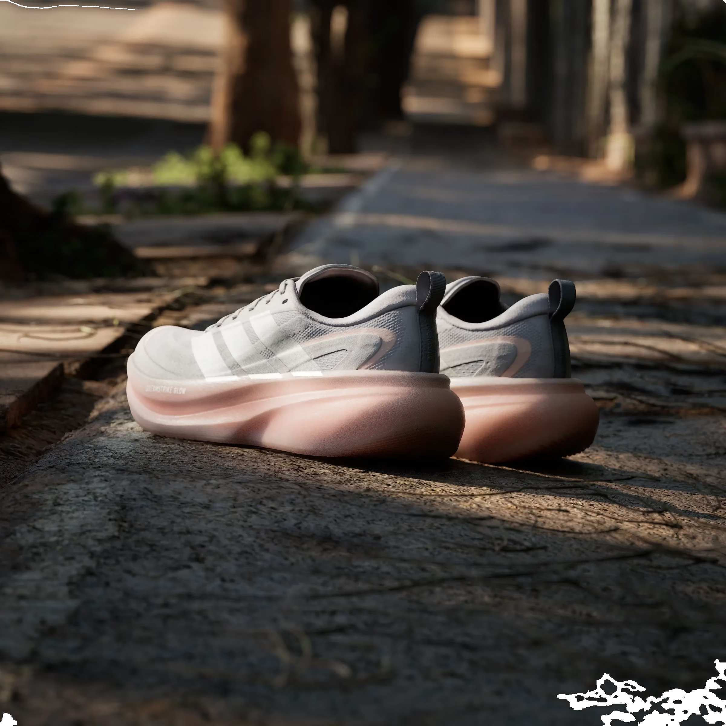 adidas SUPERNOVA GLIDE W