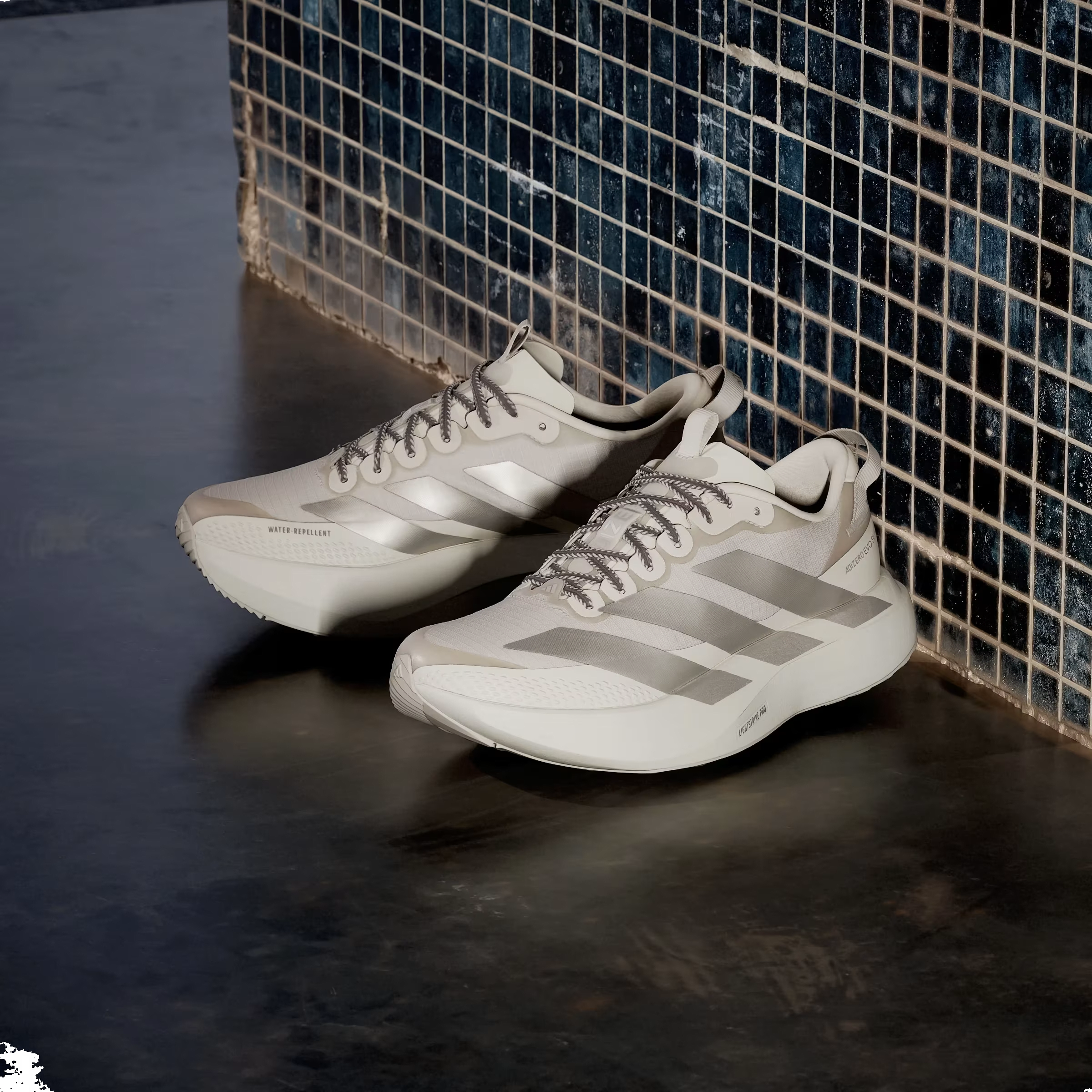 adidas ADIZERO EVO SL ATR