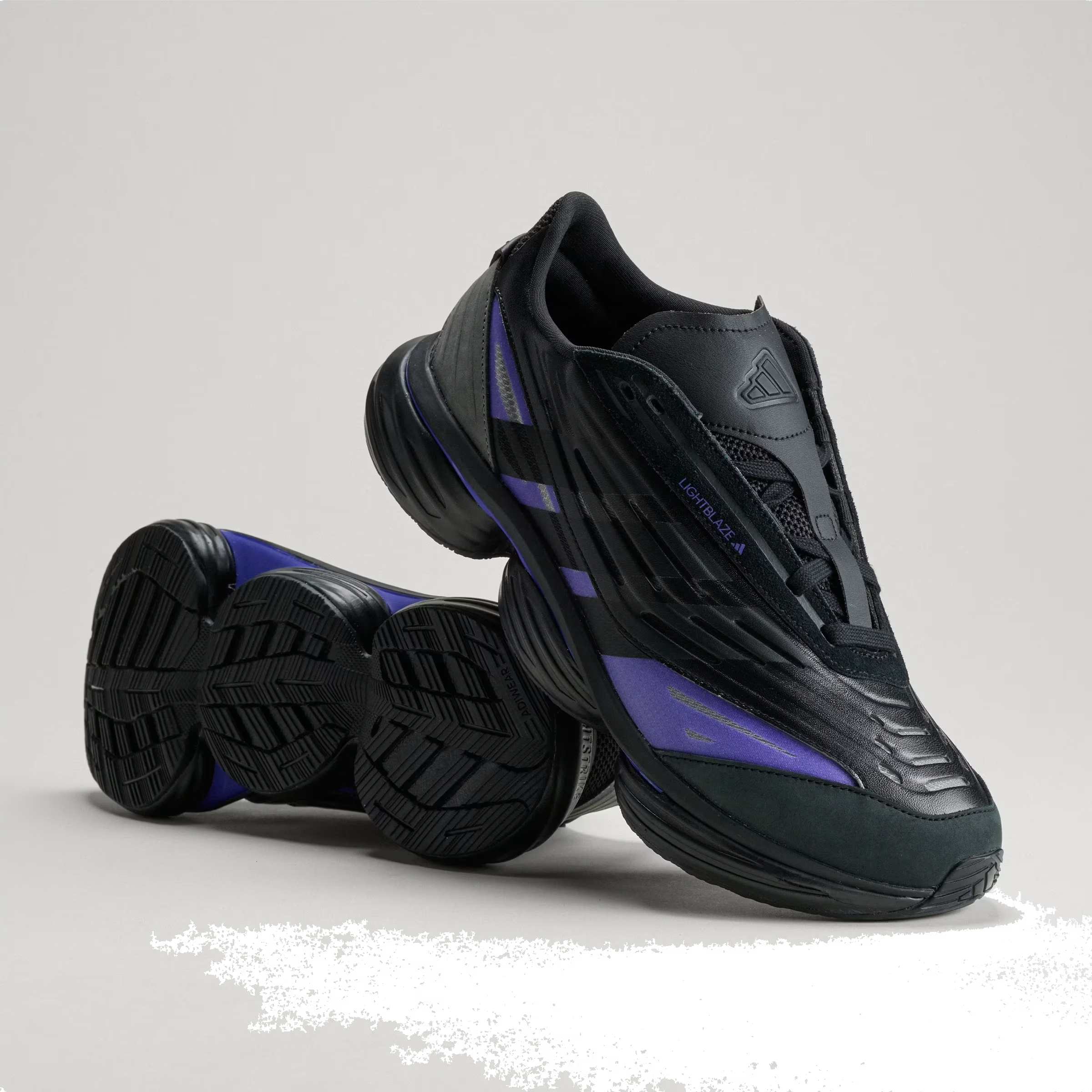 adidas LIGHTBLAZE POD