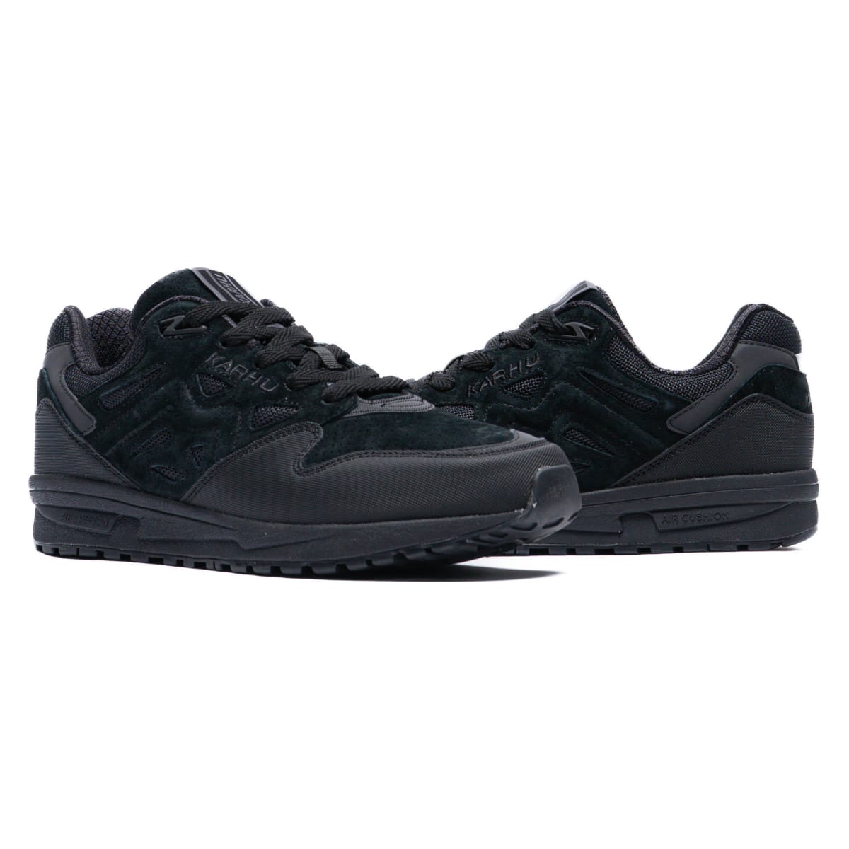Karhu Legacy 96 "Jet Black"