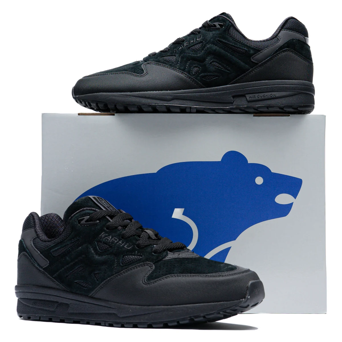 Karhu Legacy 96 "Jet Black"