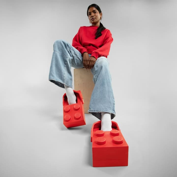 LEGO x Crocs Brick Clog "Bright Red"