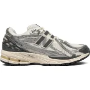 New Balance 1906R Moonrock Silver