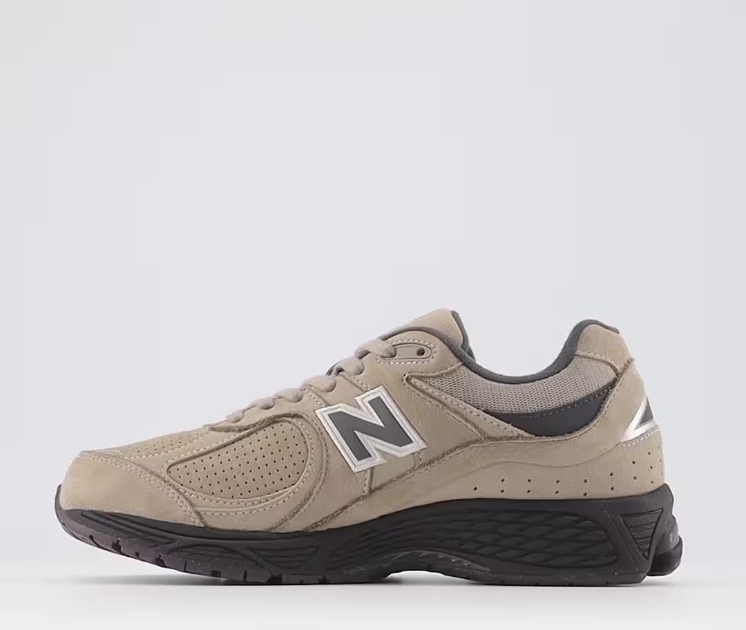 New Balance 2002R "Driftwood Blacktop"