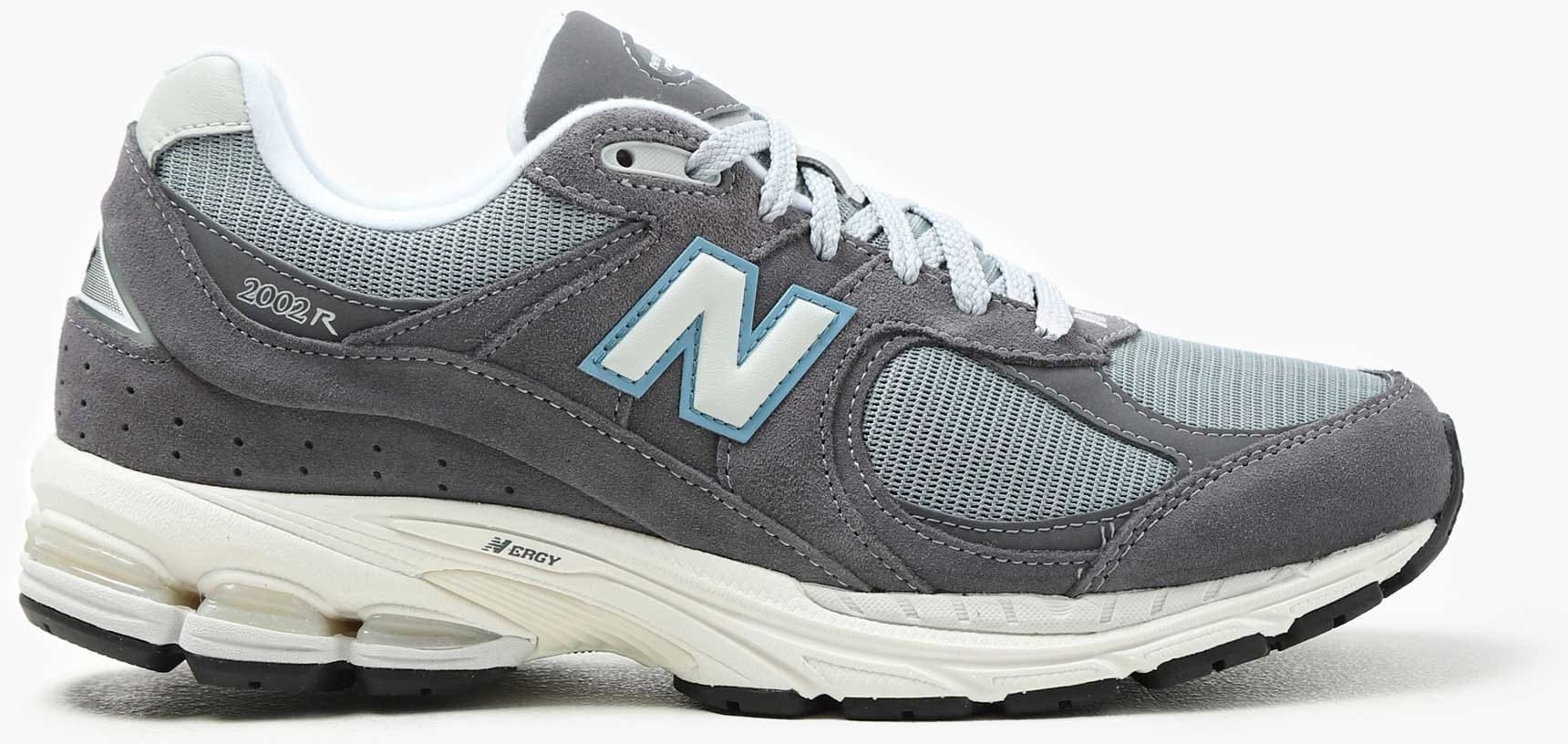 New Balance 2002R "Magnet"