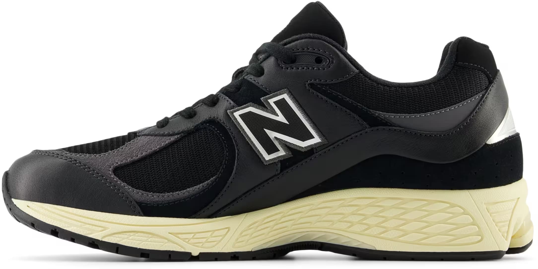 New Balance 2002R Black Vintage