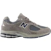 New Balance 2002R Gore-Tex Castlerock