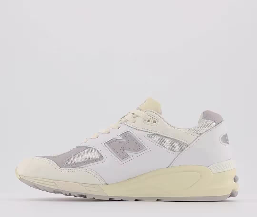 New Balance 990v2 MiUSA Teddy Santis Sea Salt
