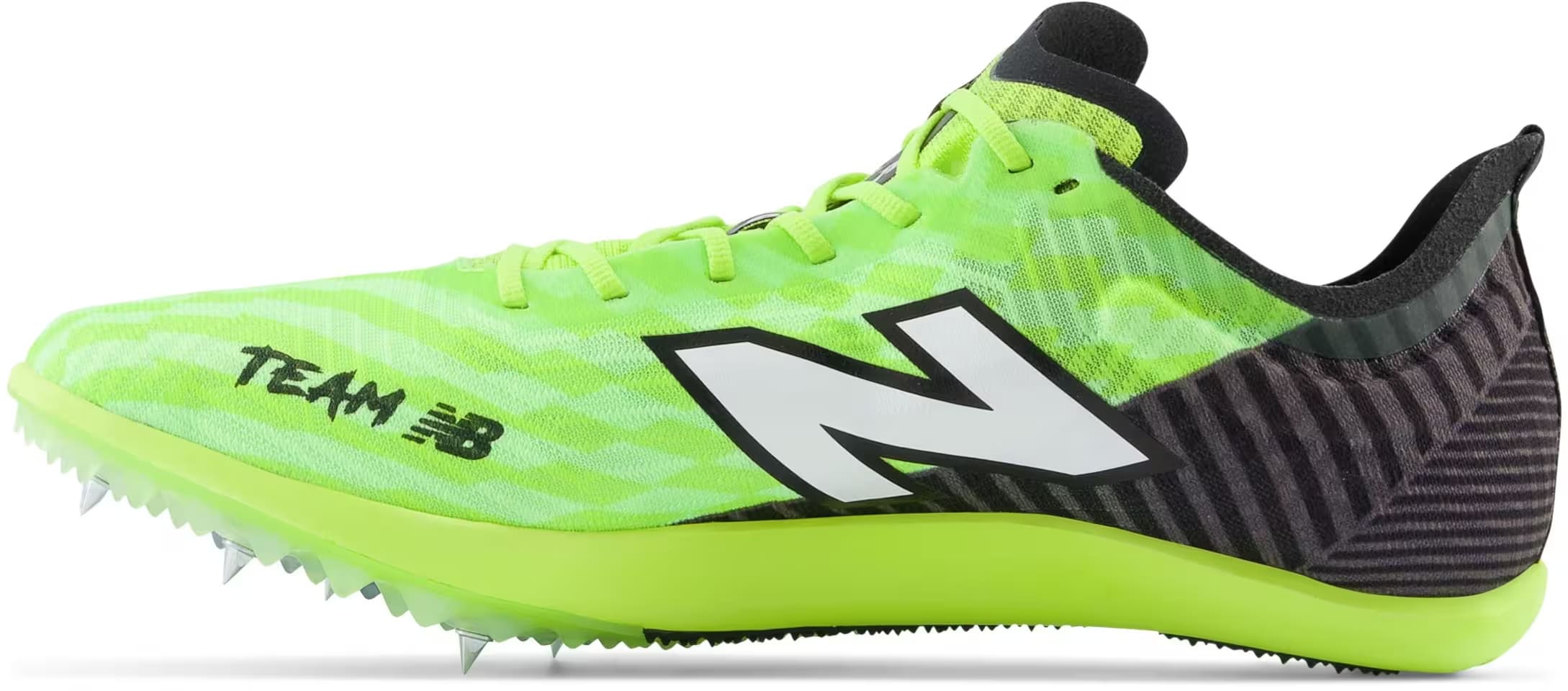 New Balance FuelCell MD500 V9
