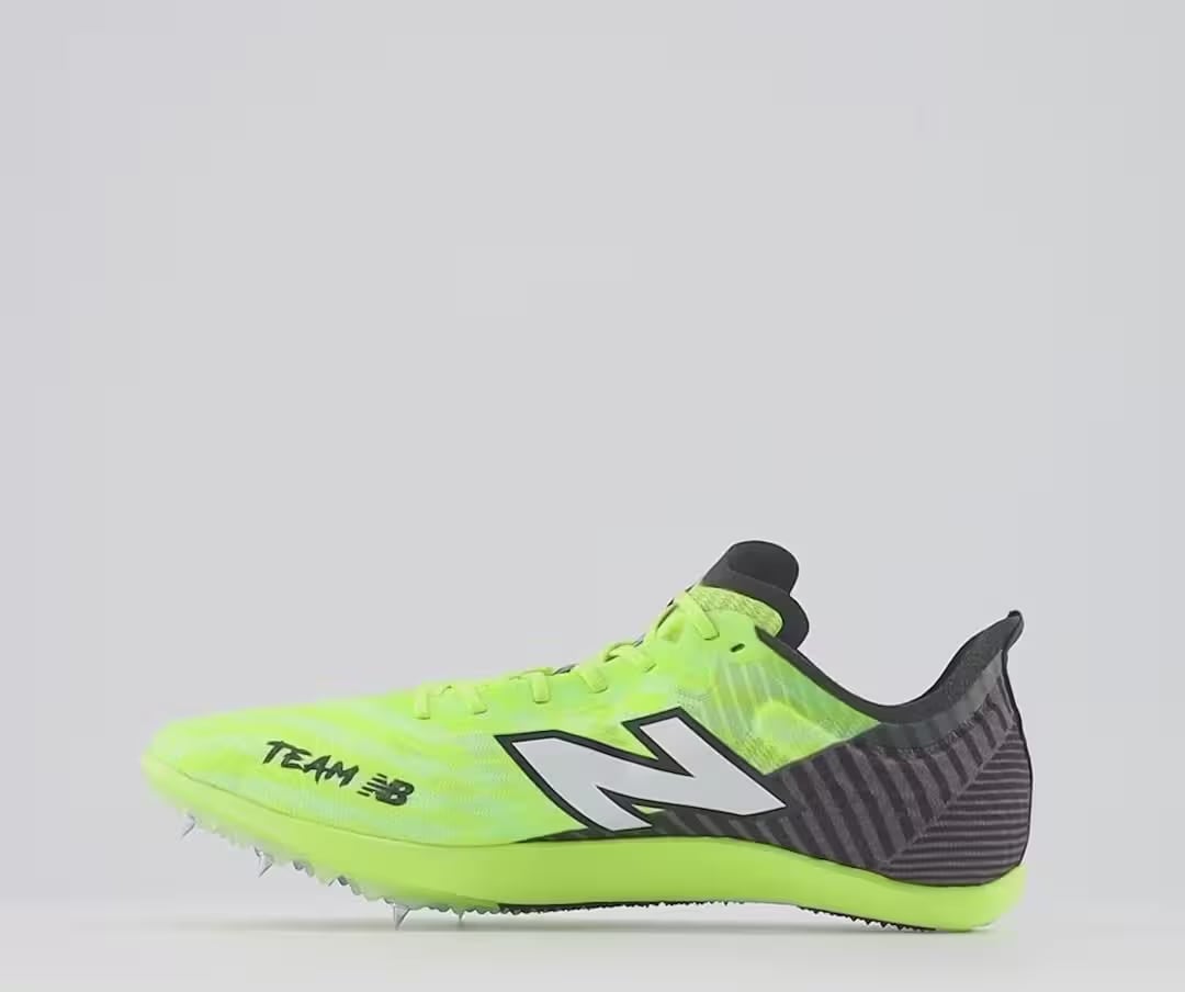 New Balance FuelCell MD500 V9