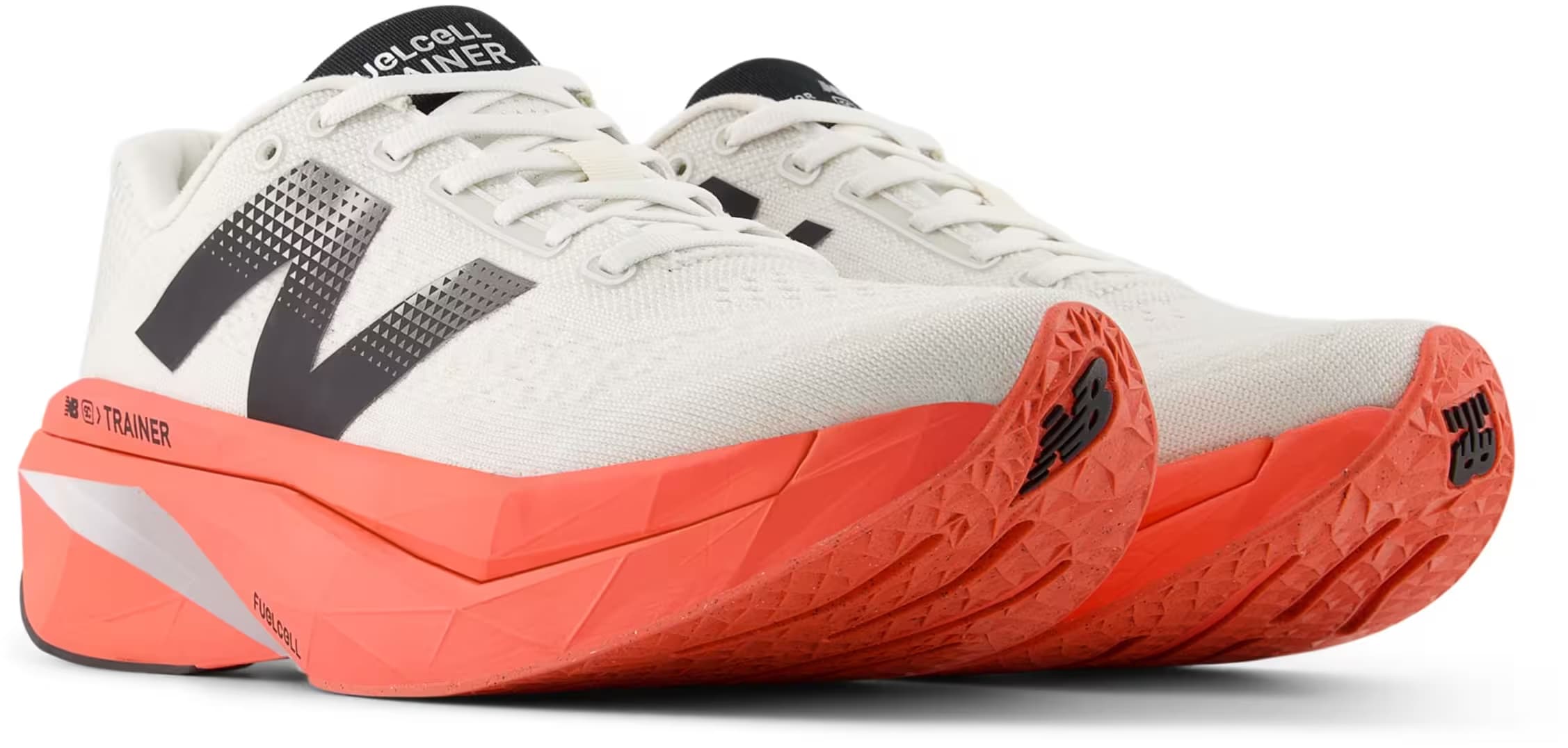 New Balance FuelCell SuperComp Trainer v3 Urgent Red Sea Salt Black