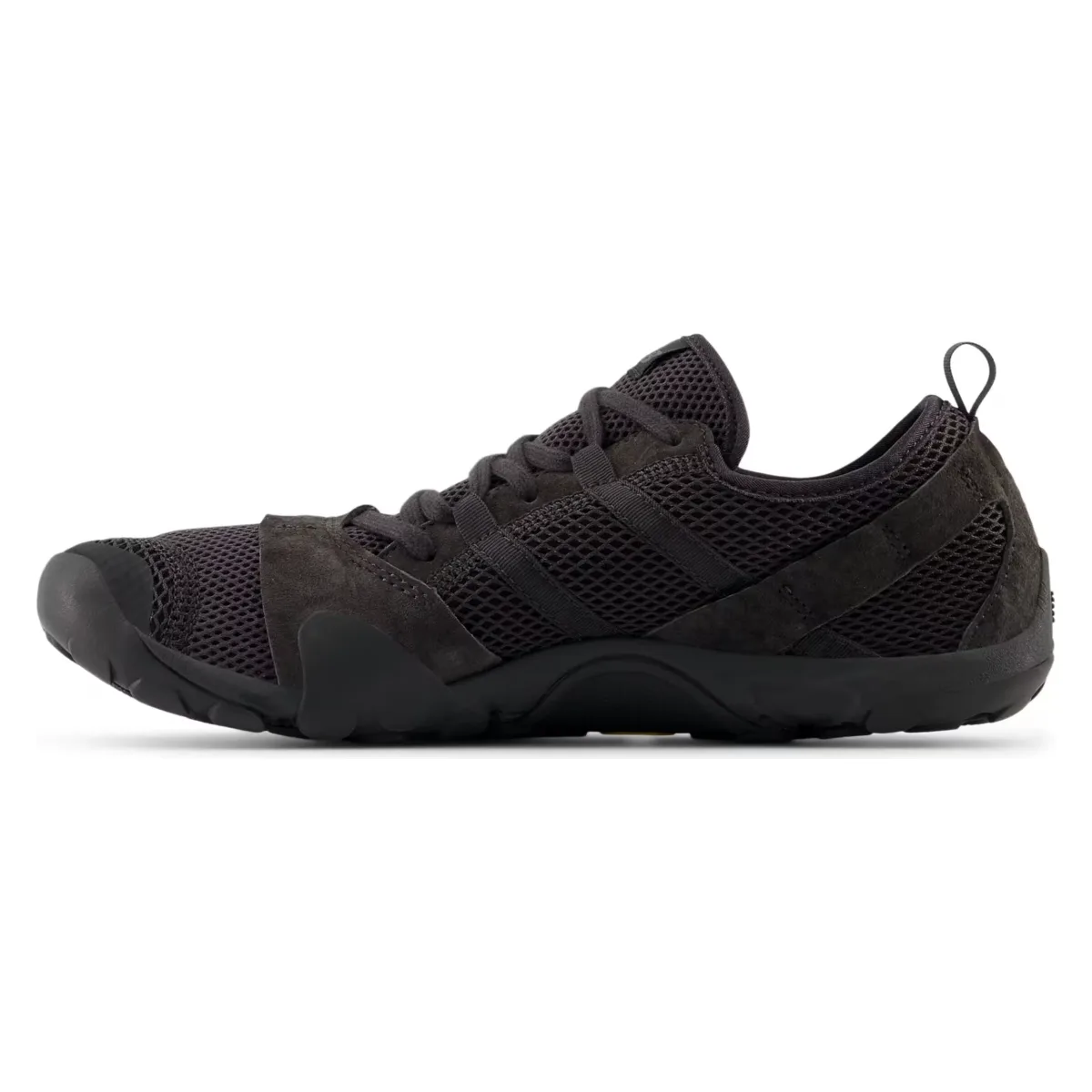 New Balance MT10 "Black Castlerock"