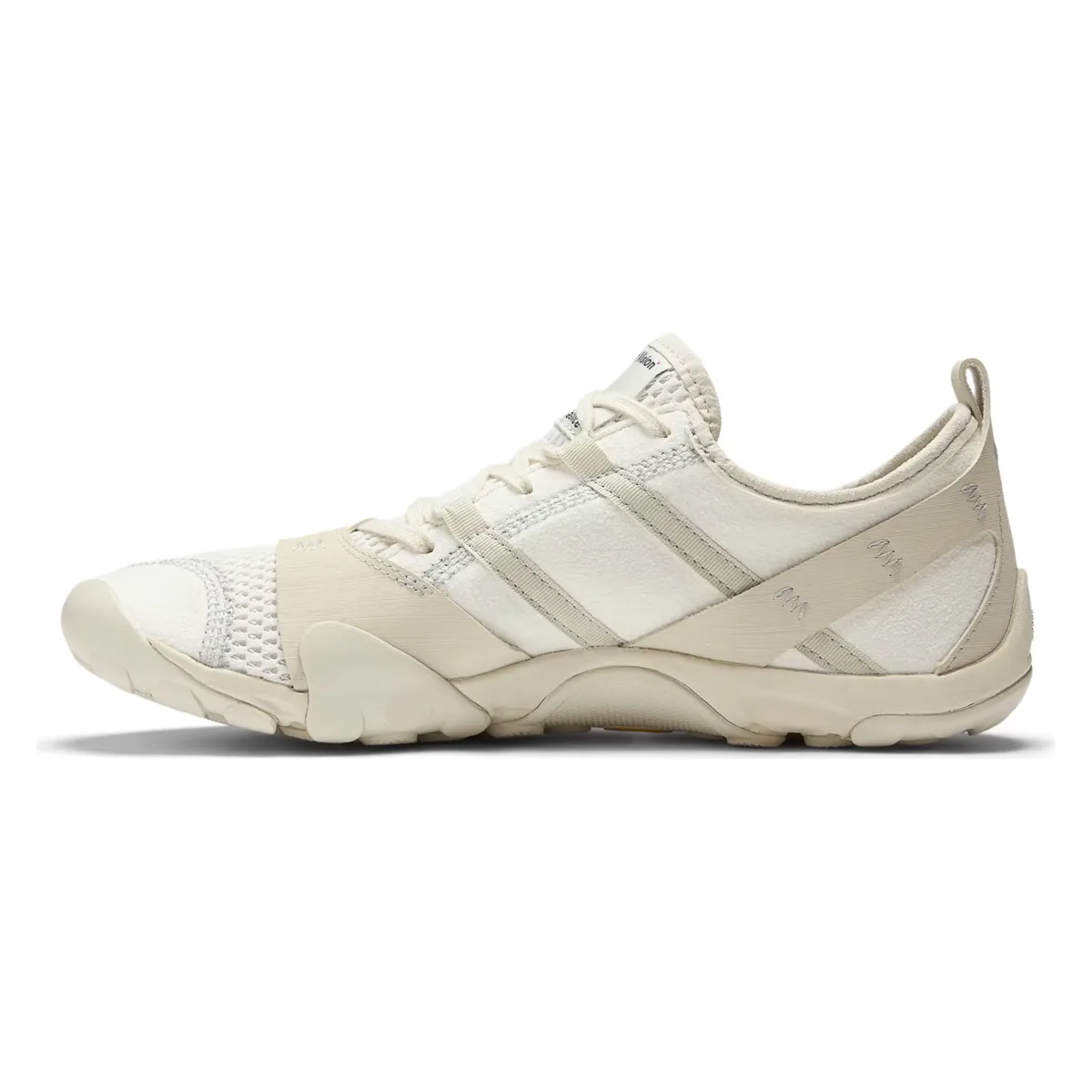 District Vision x New Balance MT10O "Cloud Dancer"